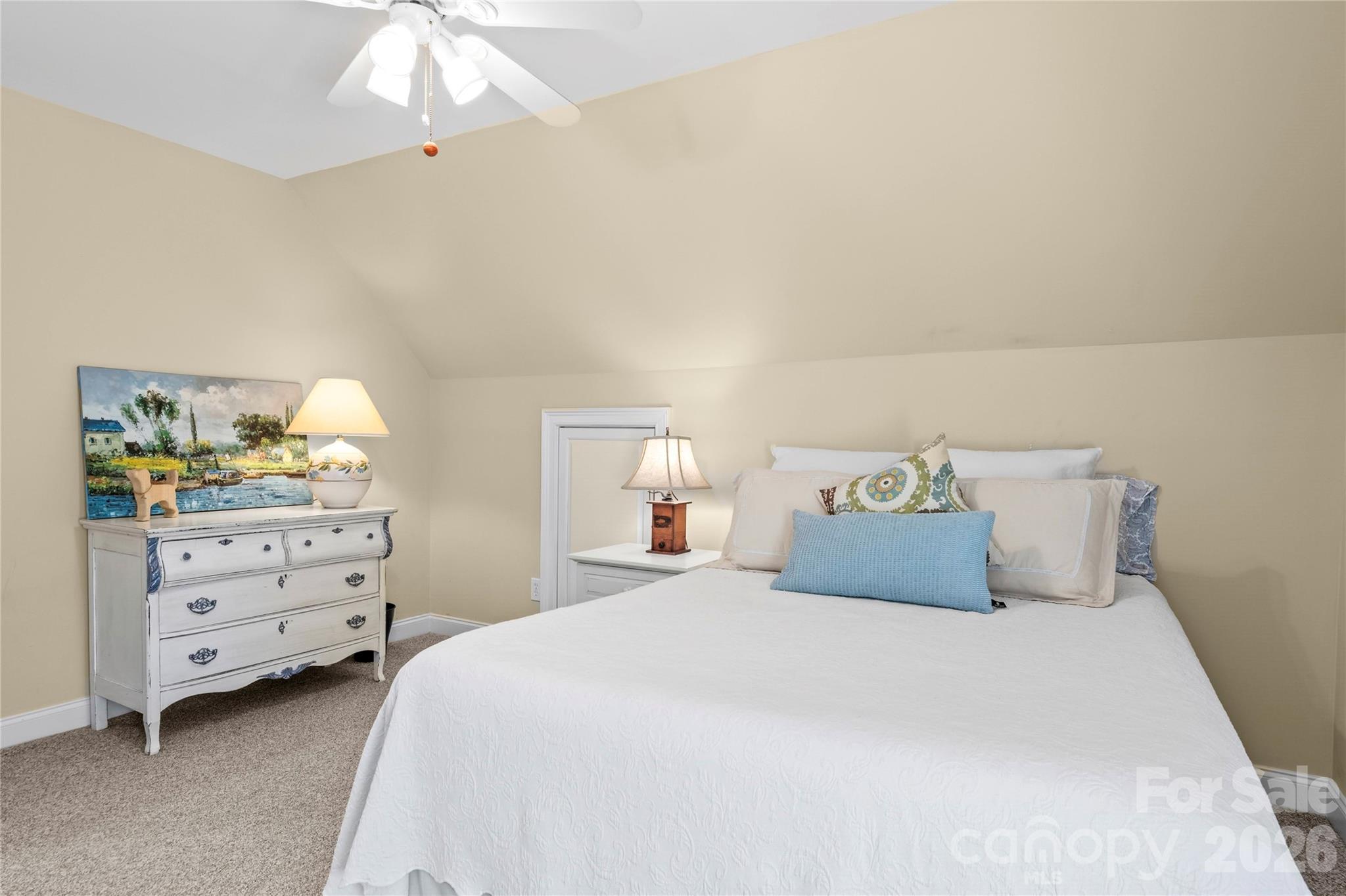 203 Allenton Ferry Drive — New London