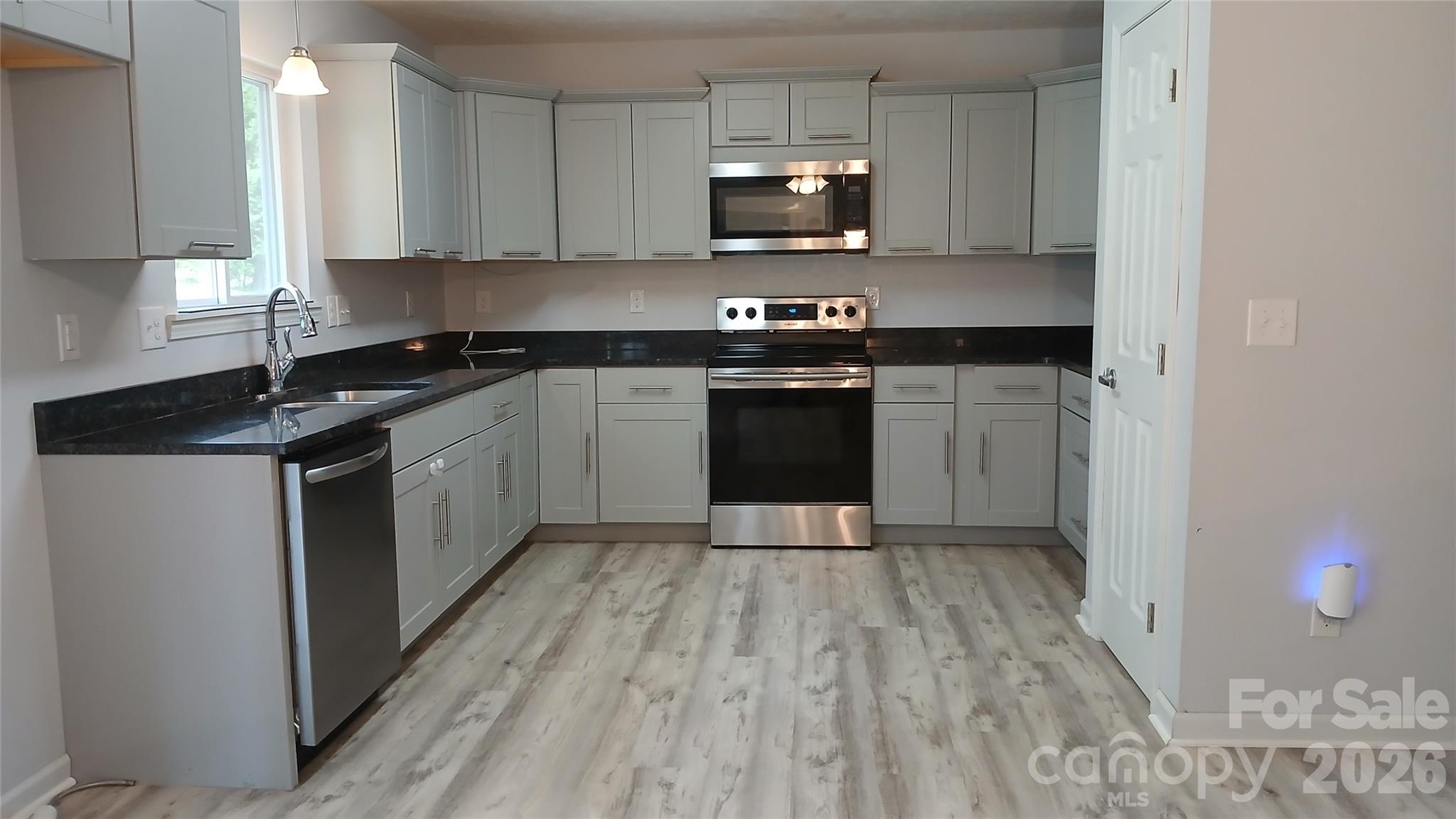 329 Springwood Drive NE — Valdese