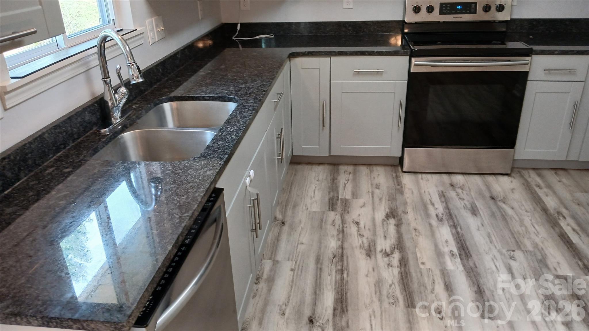 329 Springwood Drive NE — Valdese
