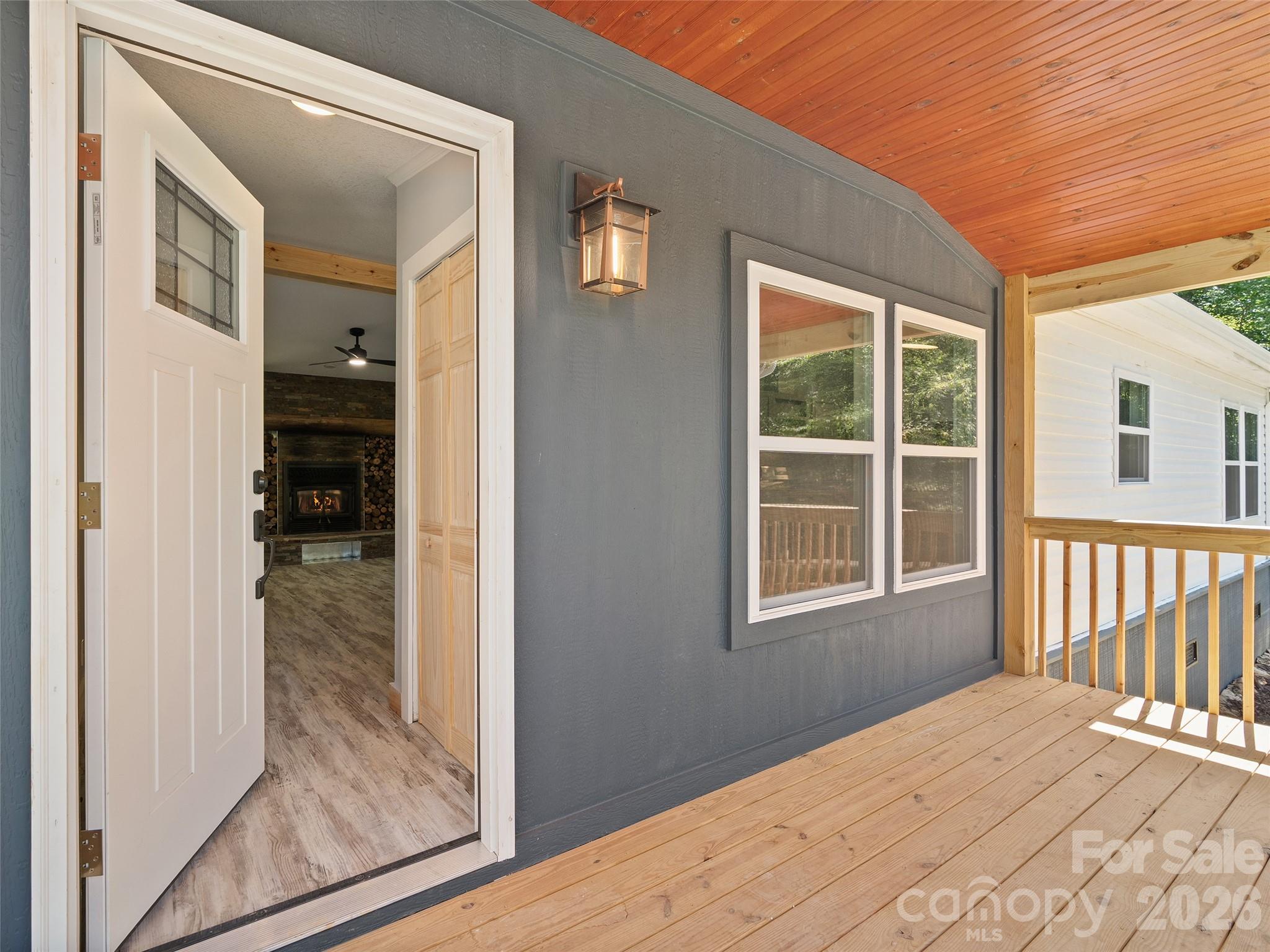 26 Lancelot Loop — Canton