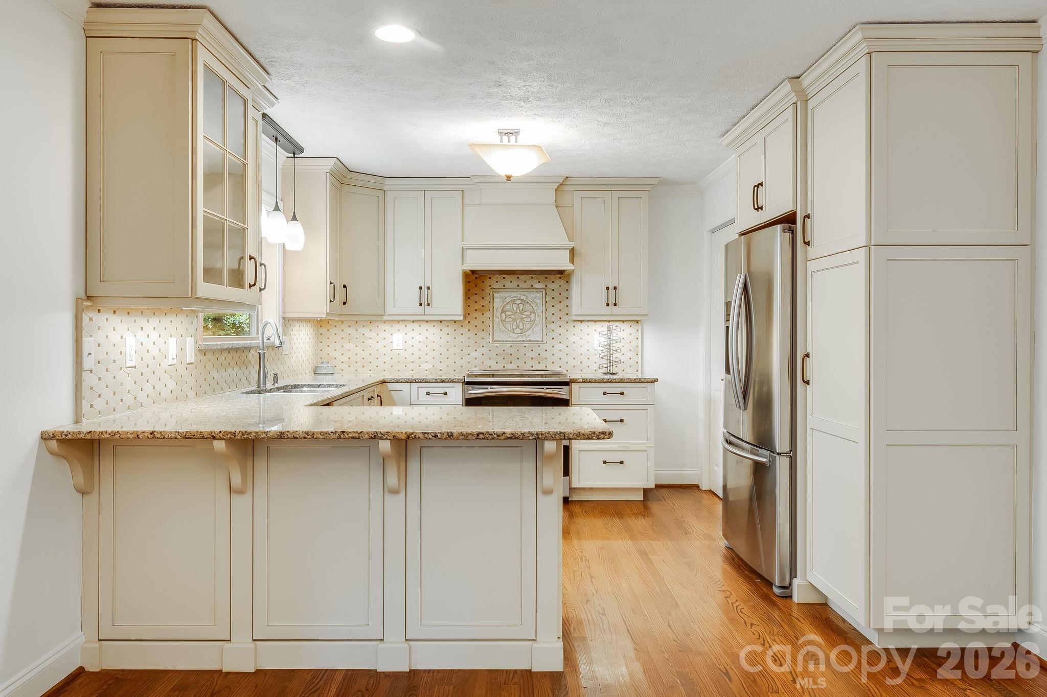 129 Whisperwood Drive — Hendersonville