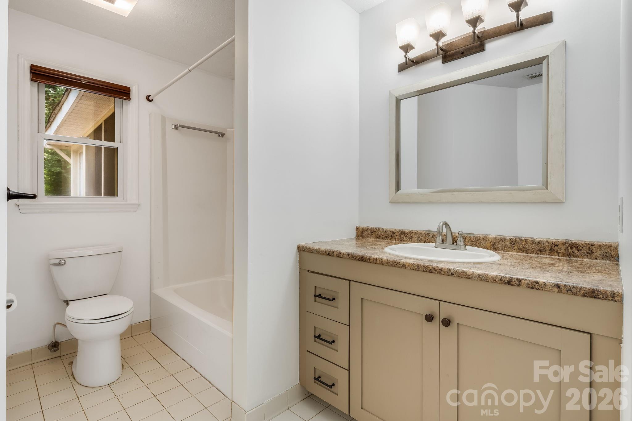 129 Whisperwood Drive — Hendersonville