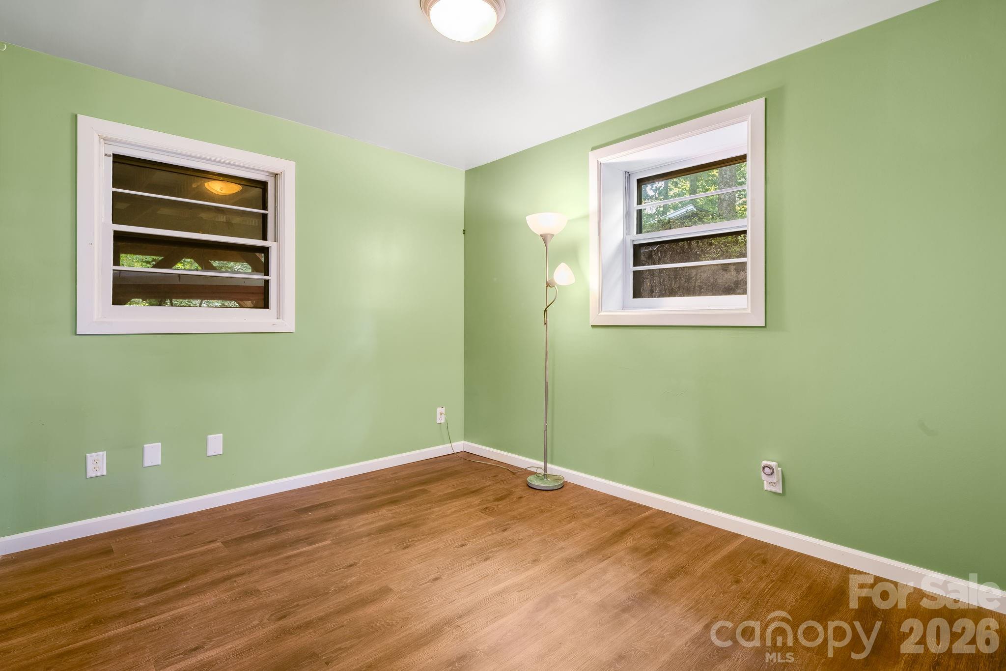 129 Whisperwood Drive — Hendersonville