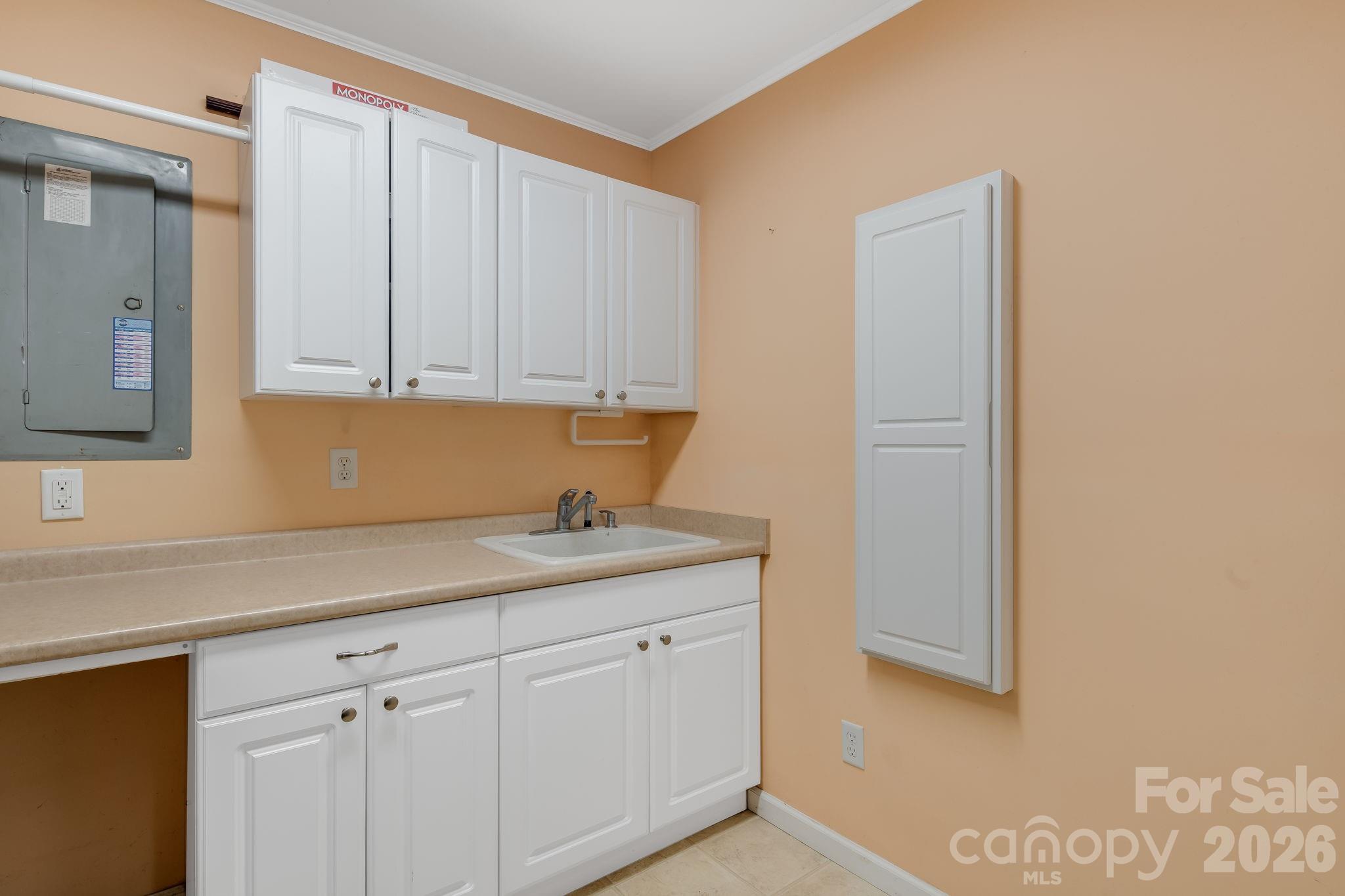129 Whisperwood Drive — Hendersonville
