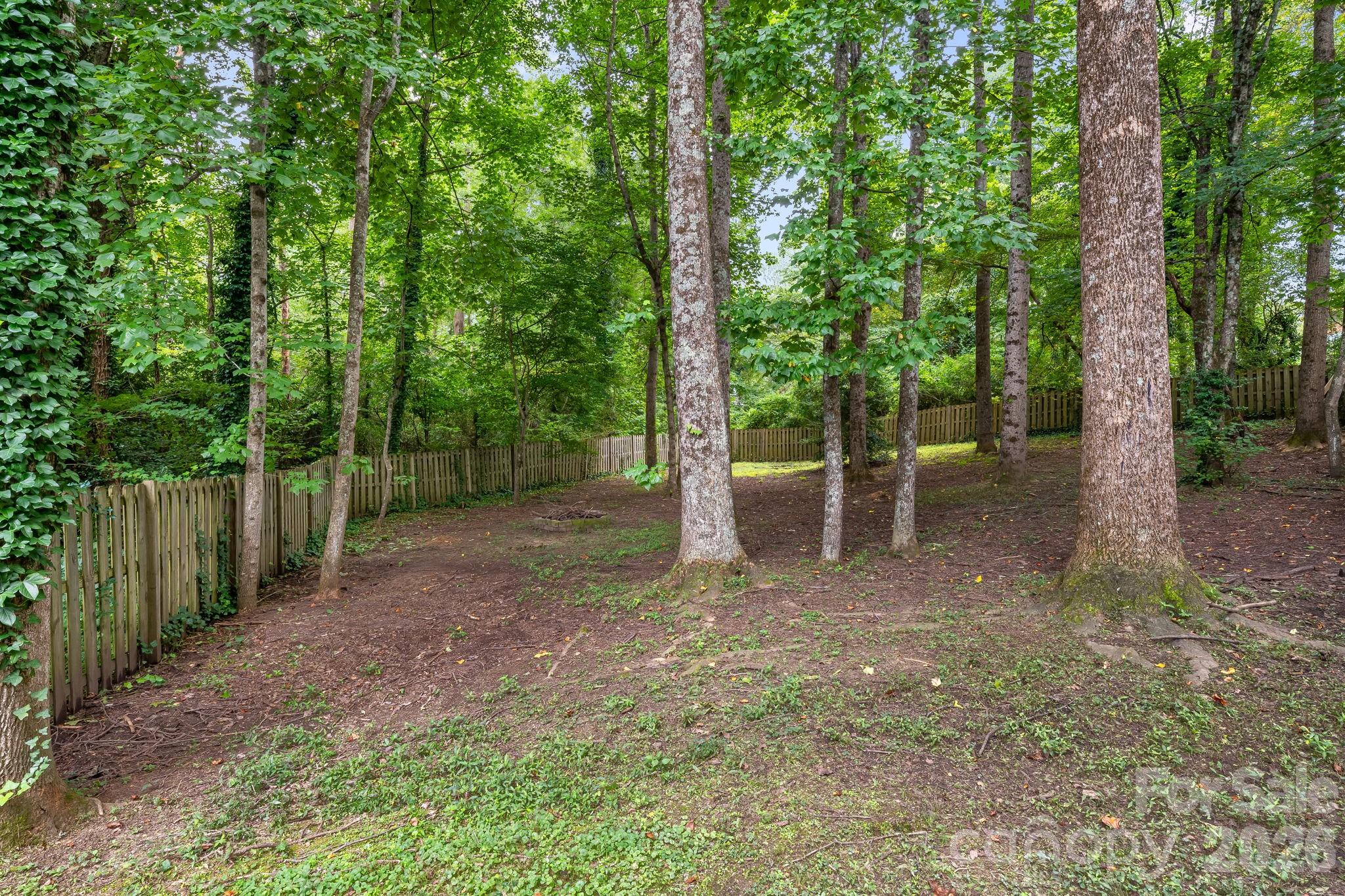 129 Whisperwood Drive — Hendersonville