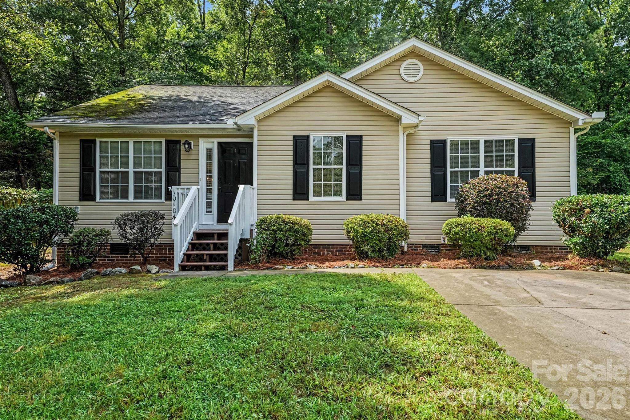 10104 Rockwood Road — Charlotte