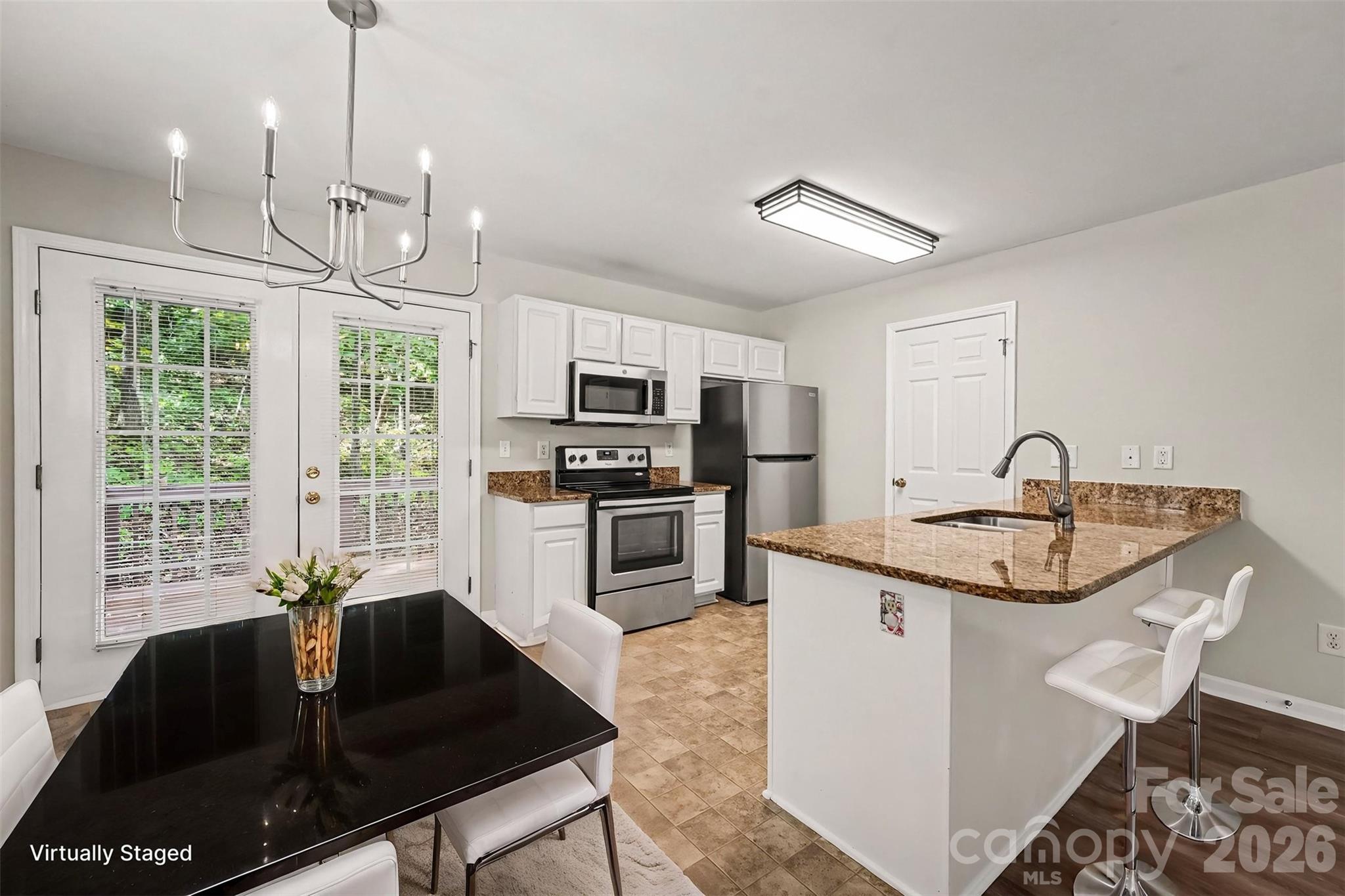 10104 Rockwood Road — Charlotte