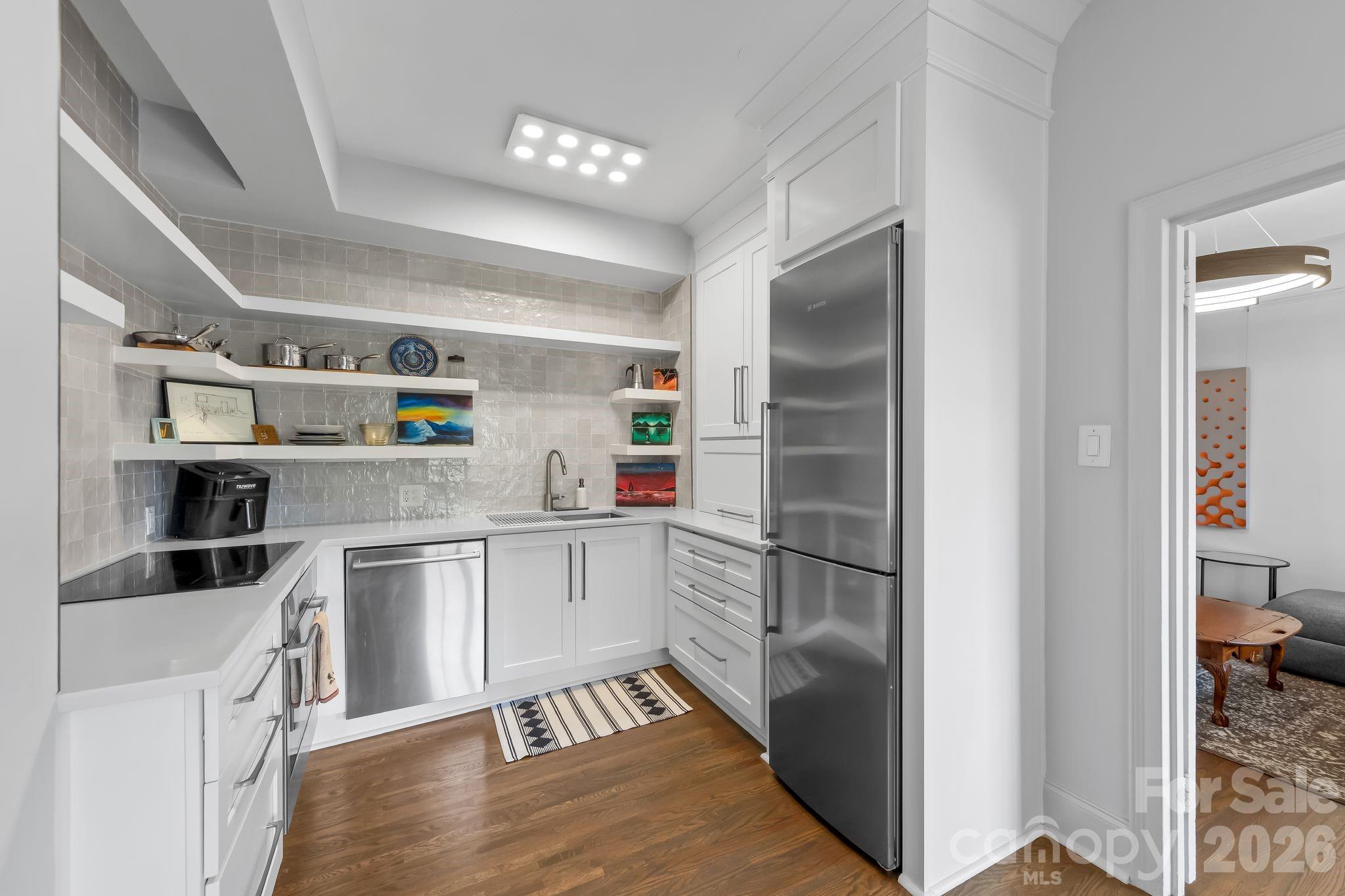 301 W 10th Street #407 — Charlotte