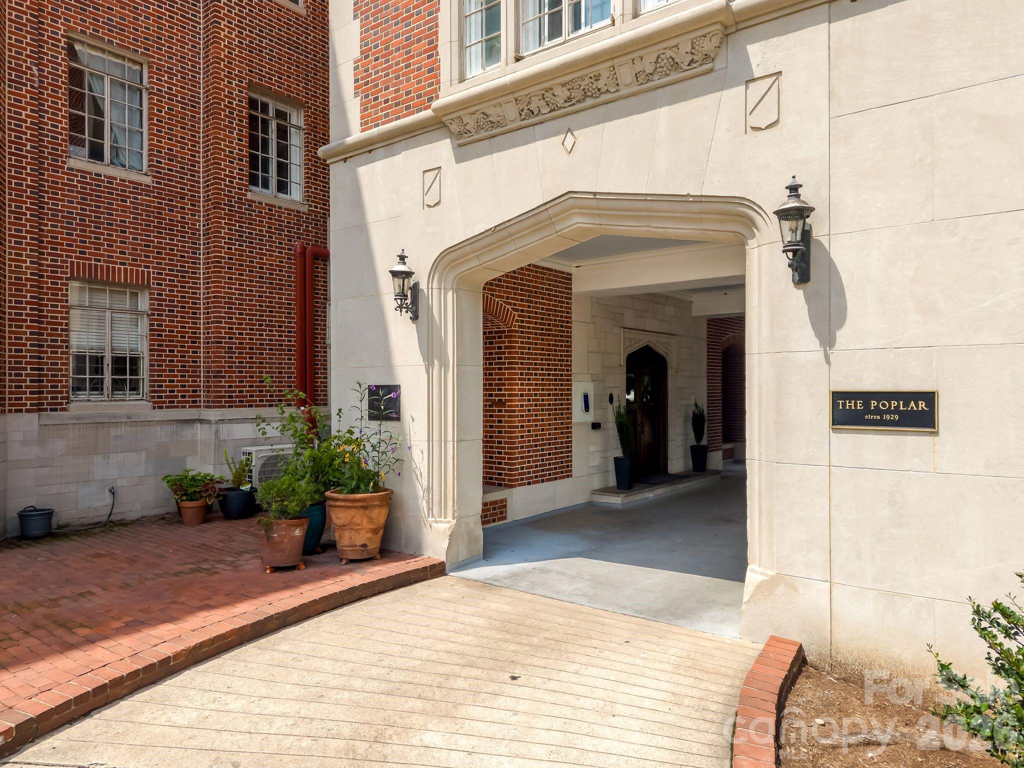 301 W 10th Street #407 — Charlotte