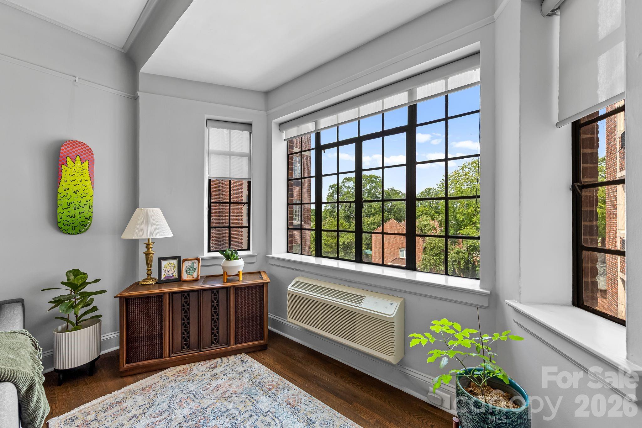 301 W 10th Street #407 — Charlotte