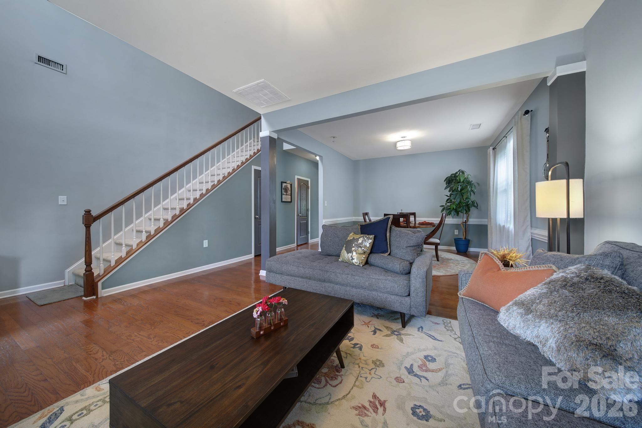 222 Juanita Drive — Pineville