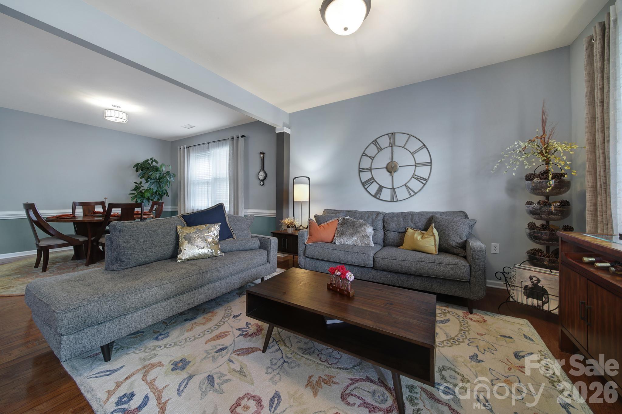222 Juanita Drive — Pineville