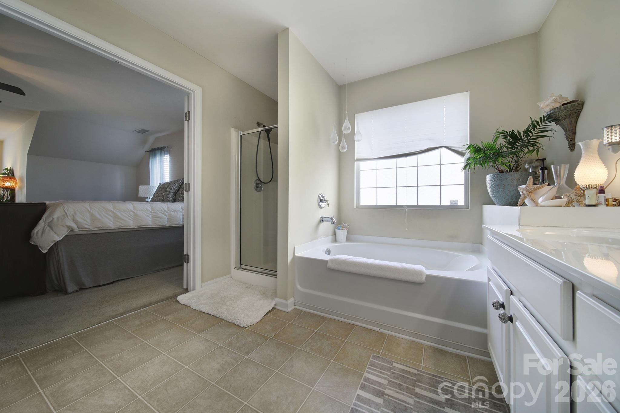 222 Juanita Drive — Pineville