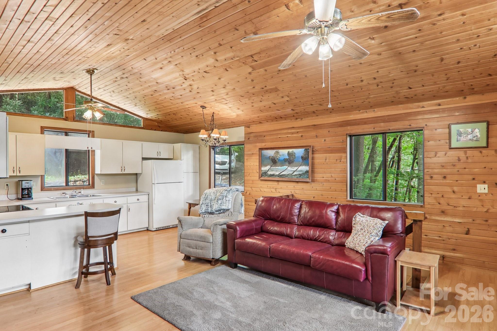 21 Wild Bird Lane — Maggie Valley