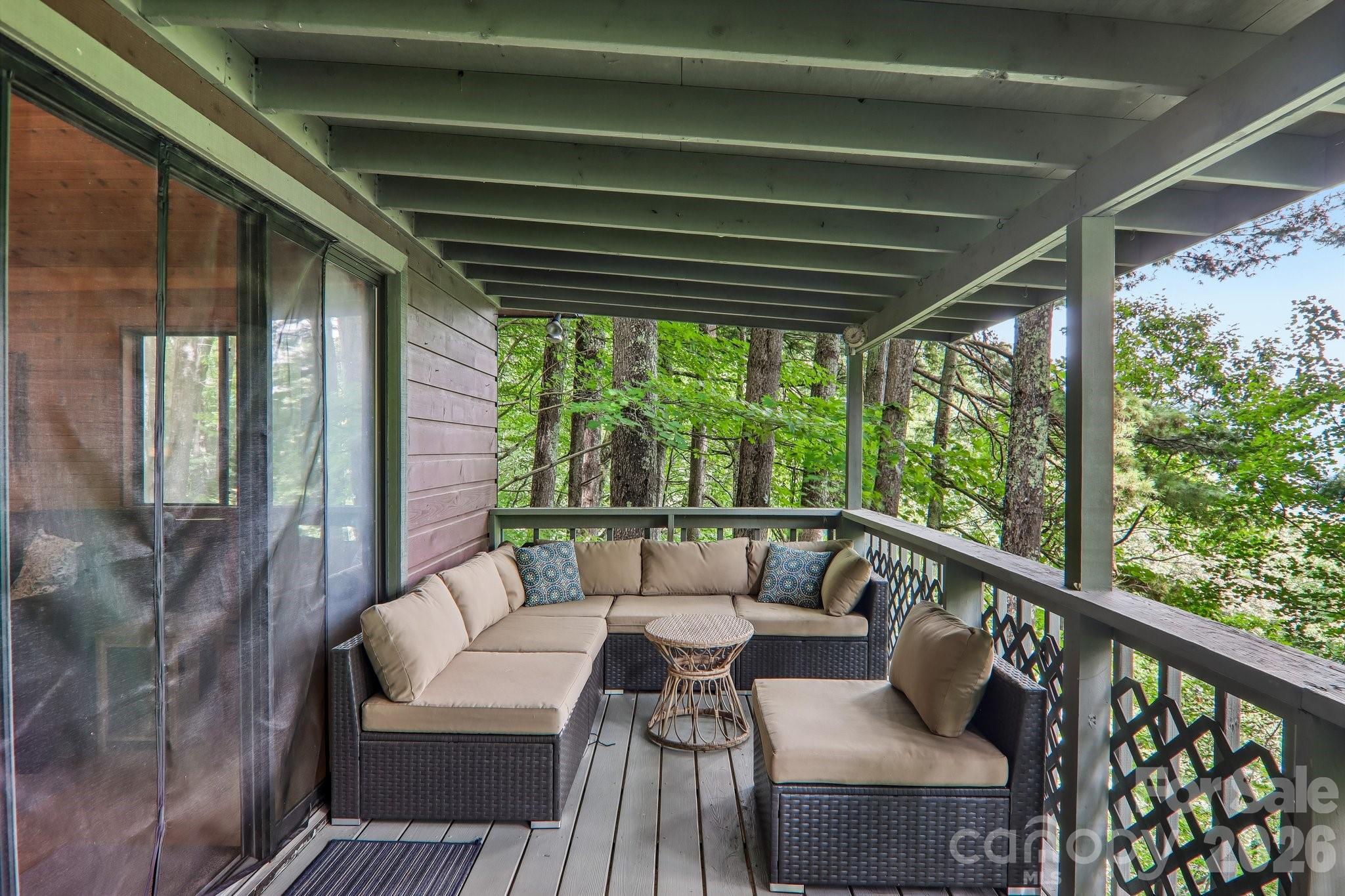 21 Wild Bird Lane — Maggie Valley