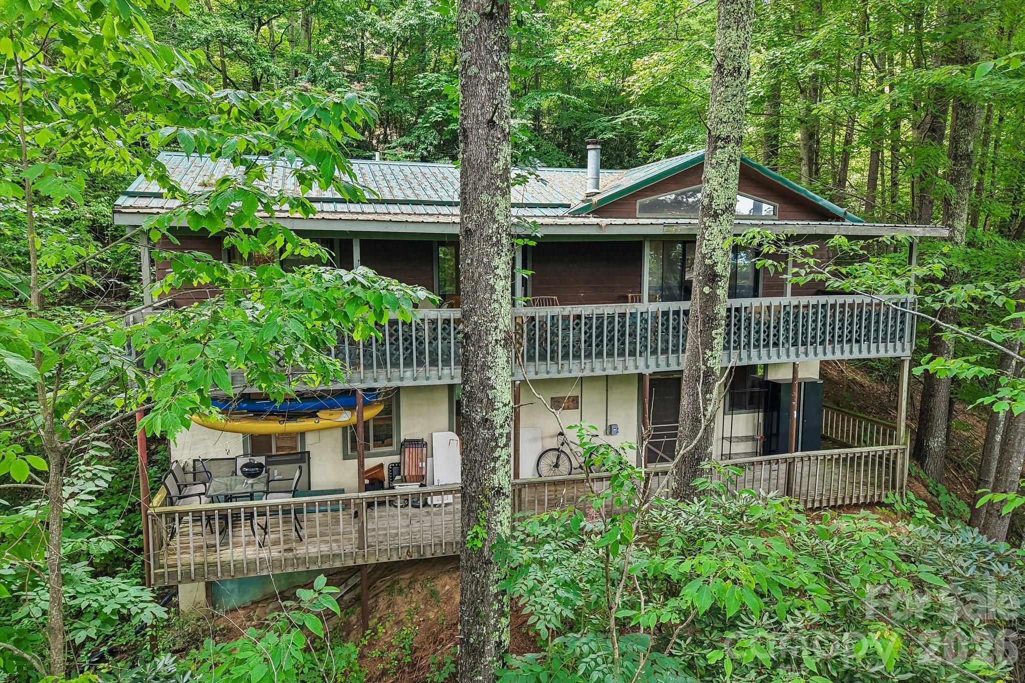 21 Wild Bird Lane — Maggie Valley