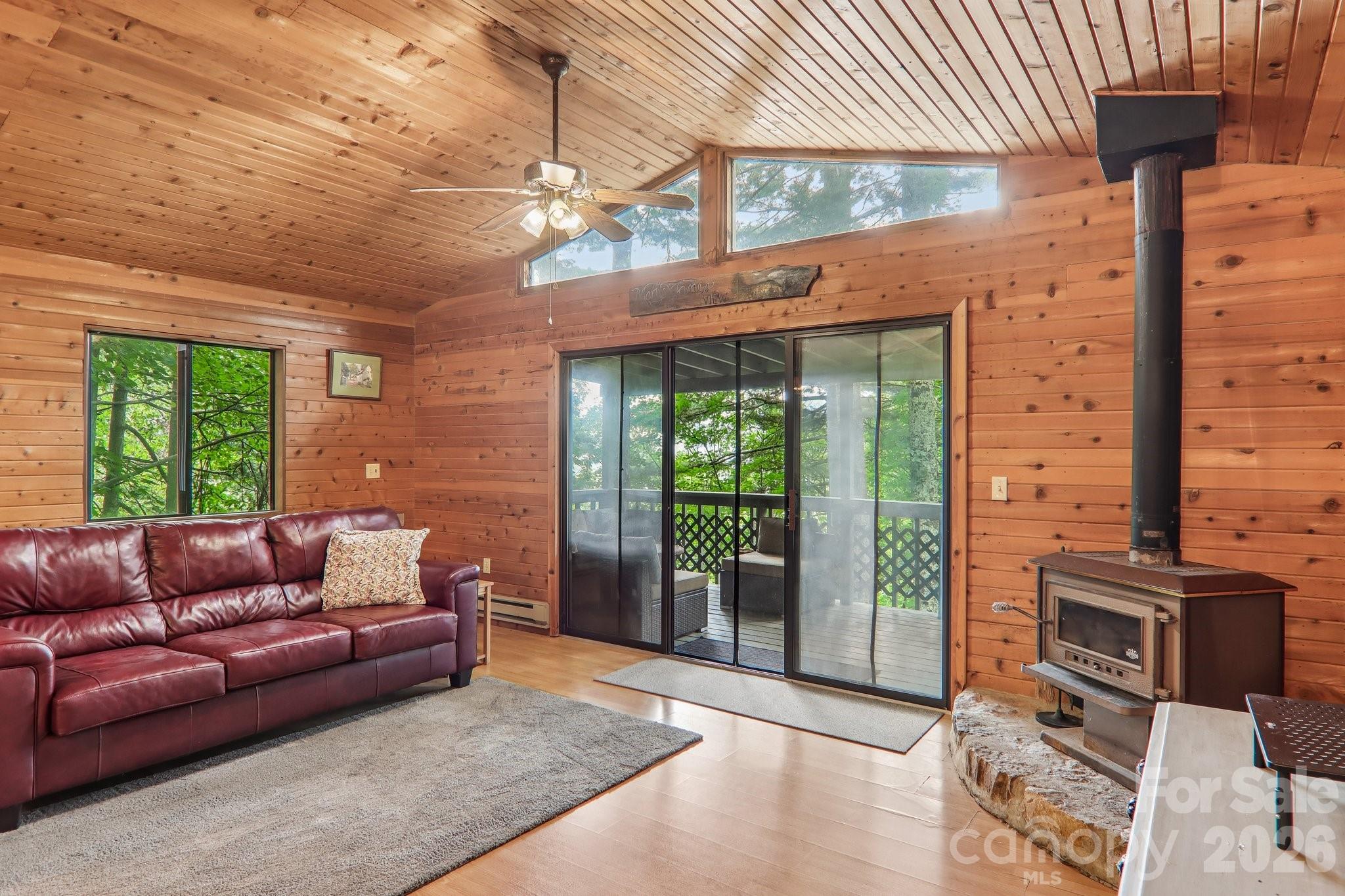 21 Wild Bird Lane — Maggie Valley