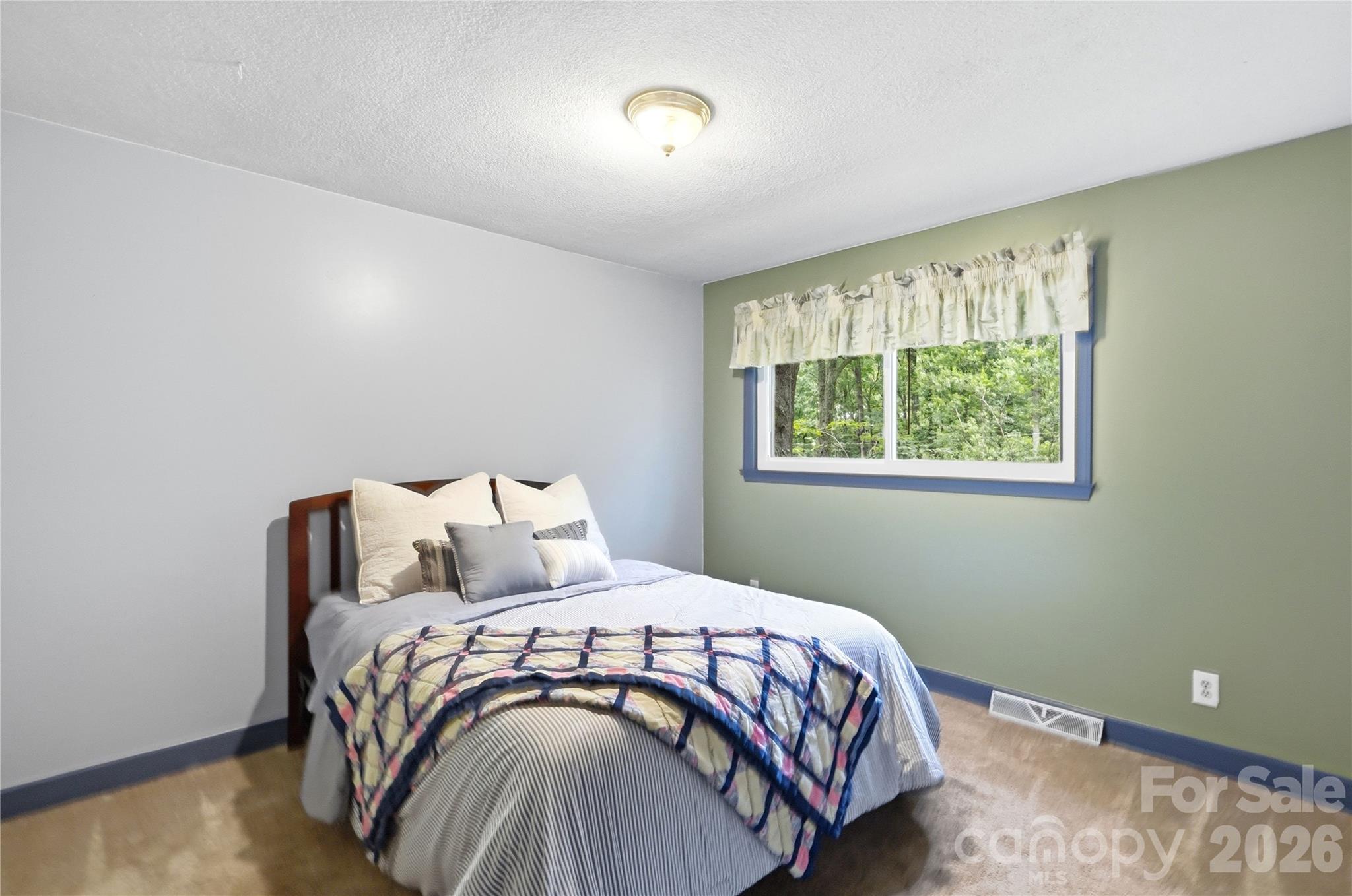 4819 Carousel Drive — Charlotte
