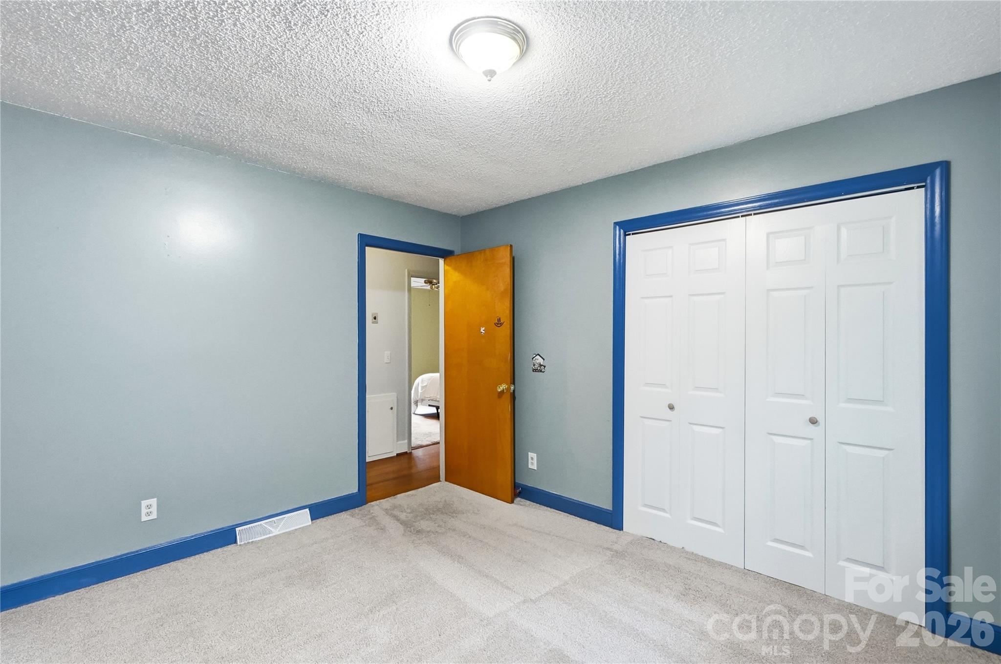 4819 Carousel Drive — Charlotte