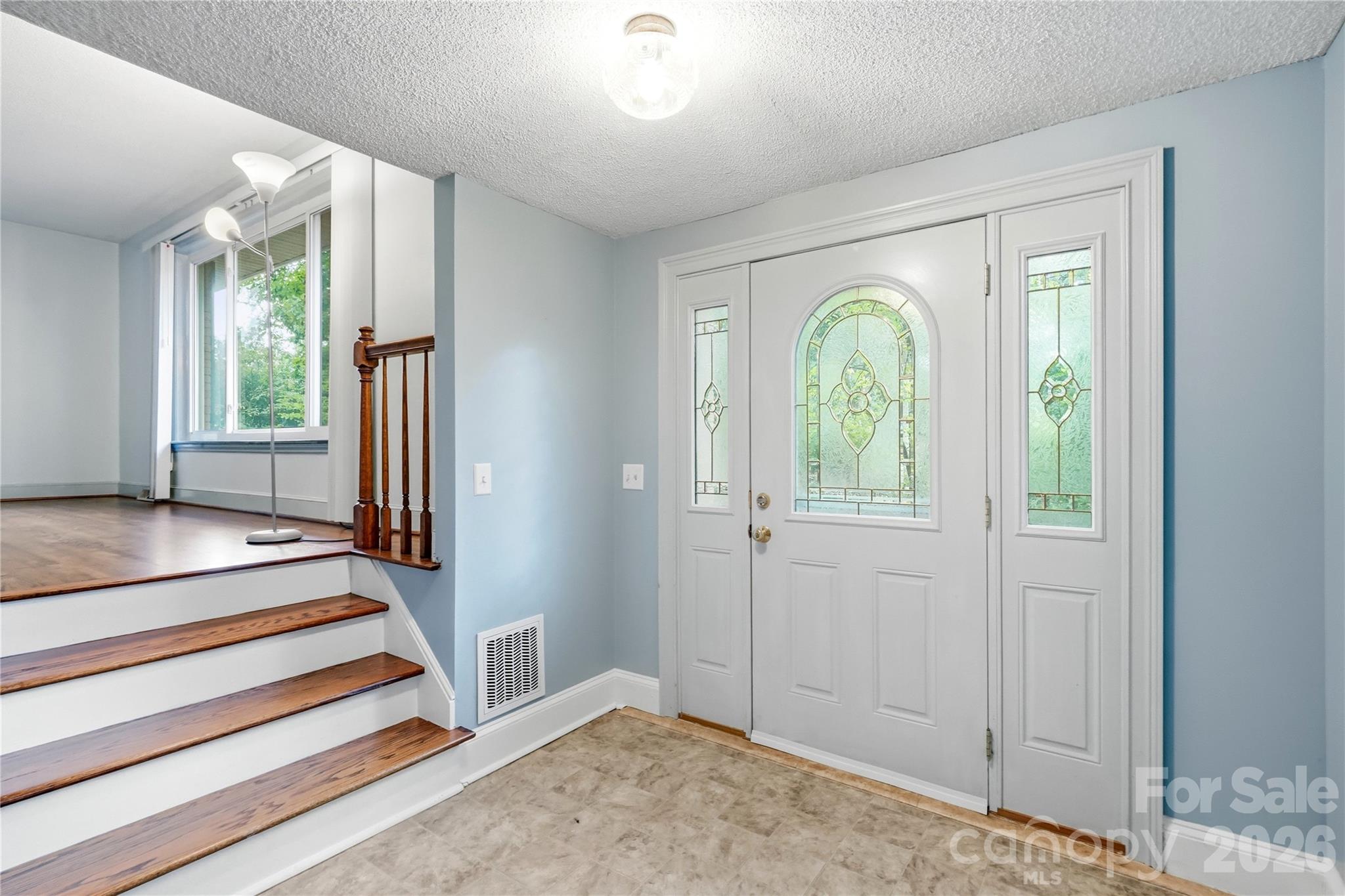 4819 Carousel Drive — Charlotte