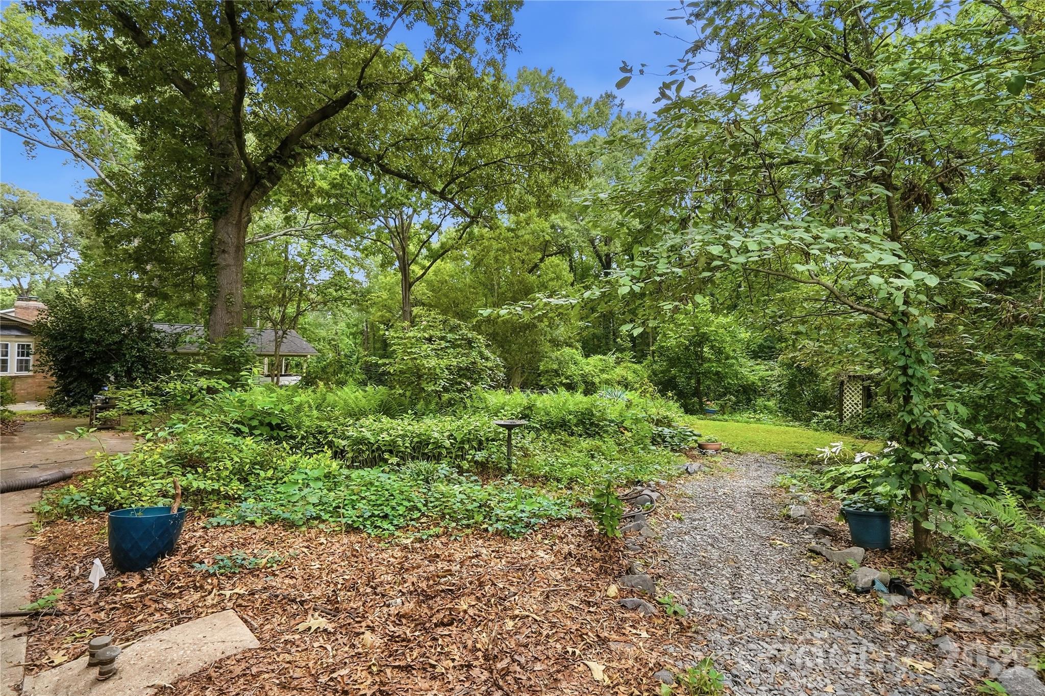 4819 Carousel Drive — Charlotte