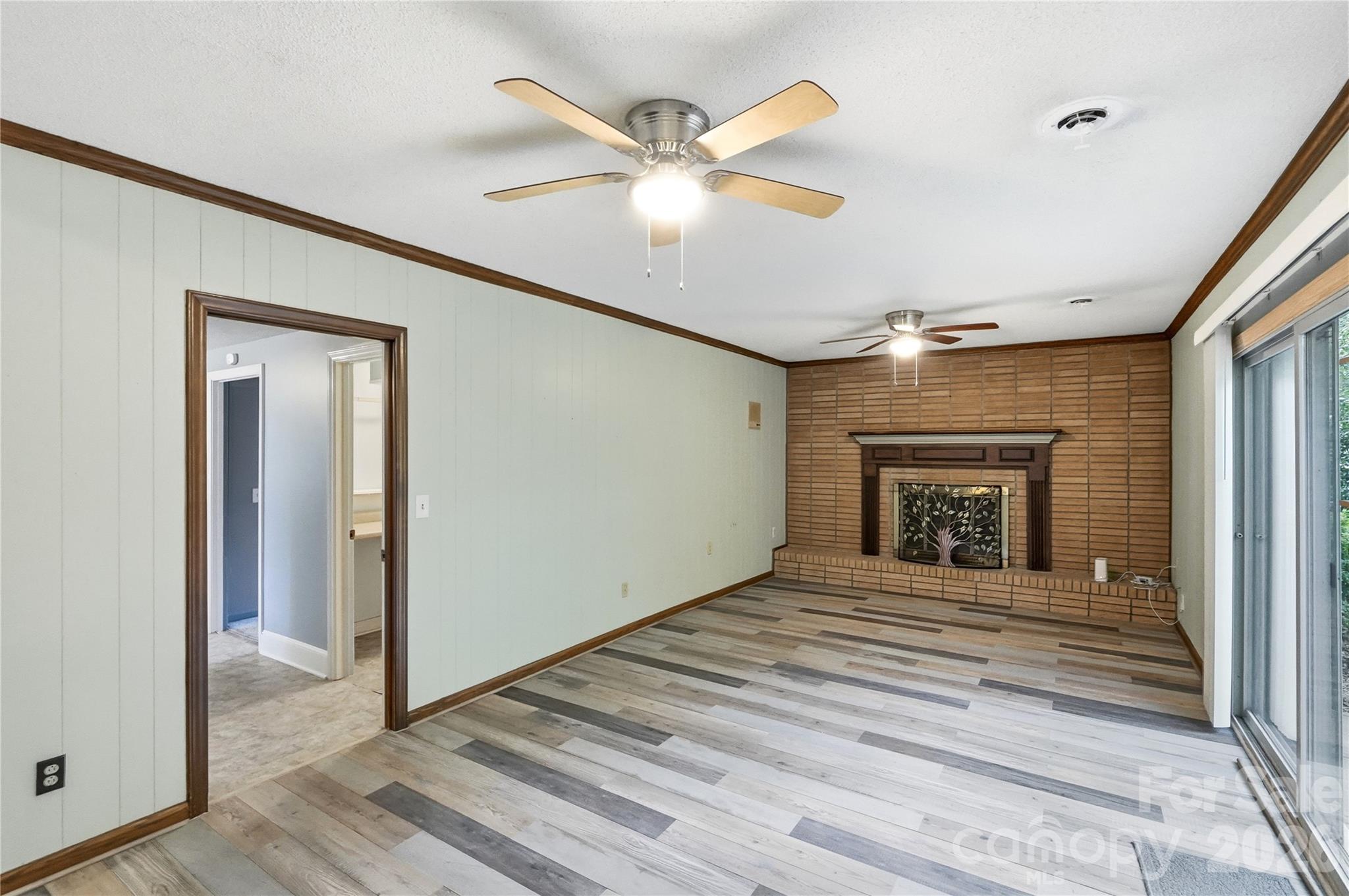 4819 Carousel Drive — Charlotte