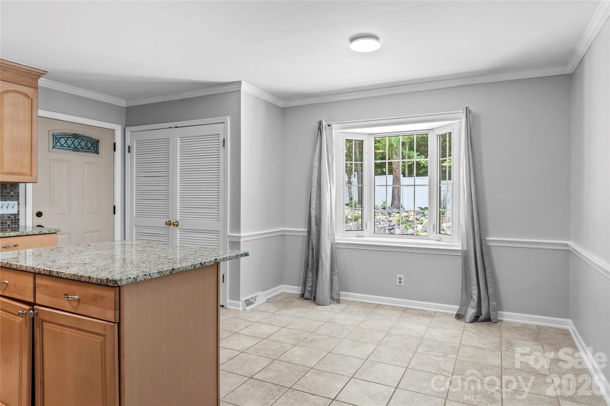3545 N Lakeshore Drive — Clemmons