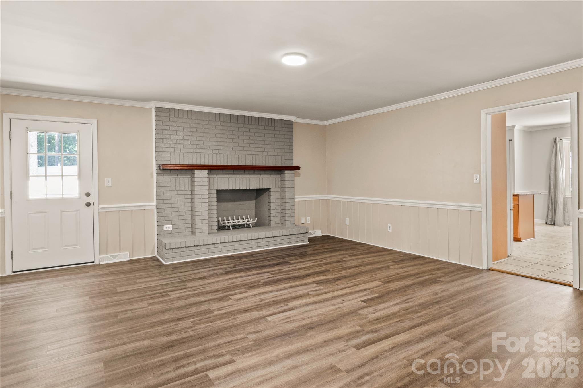 3545 N Lakeshore Drive — Clemmons