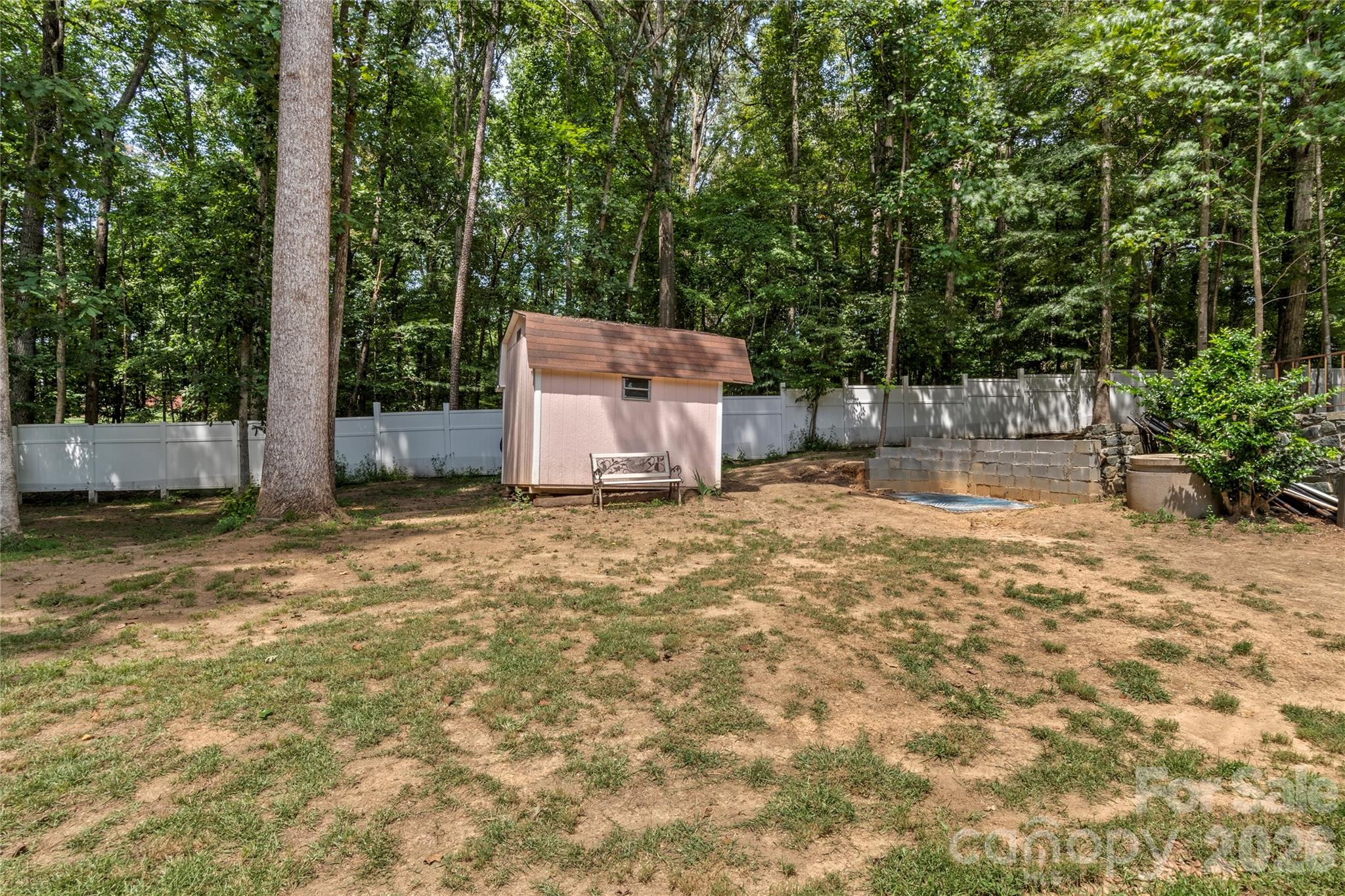 3545 N Lakeshore Drive — Clemmons