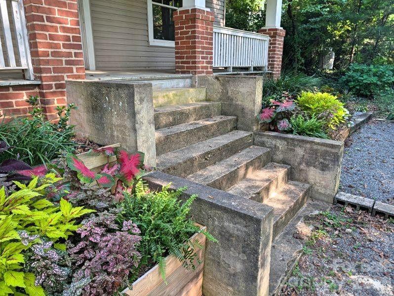 55 Beaman Road — Marion