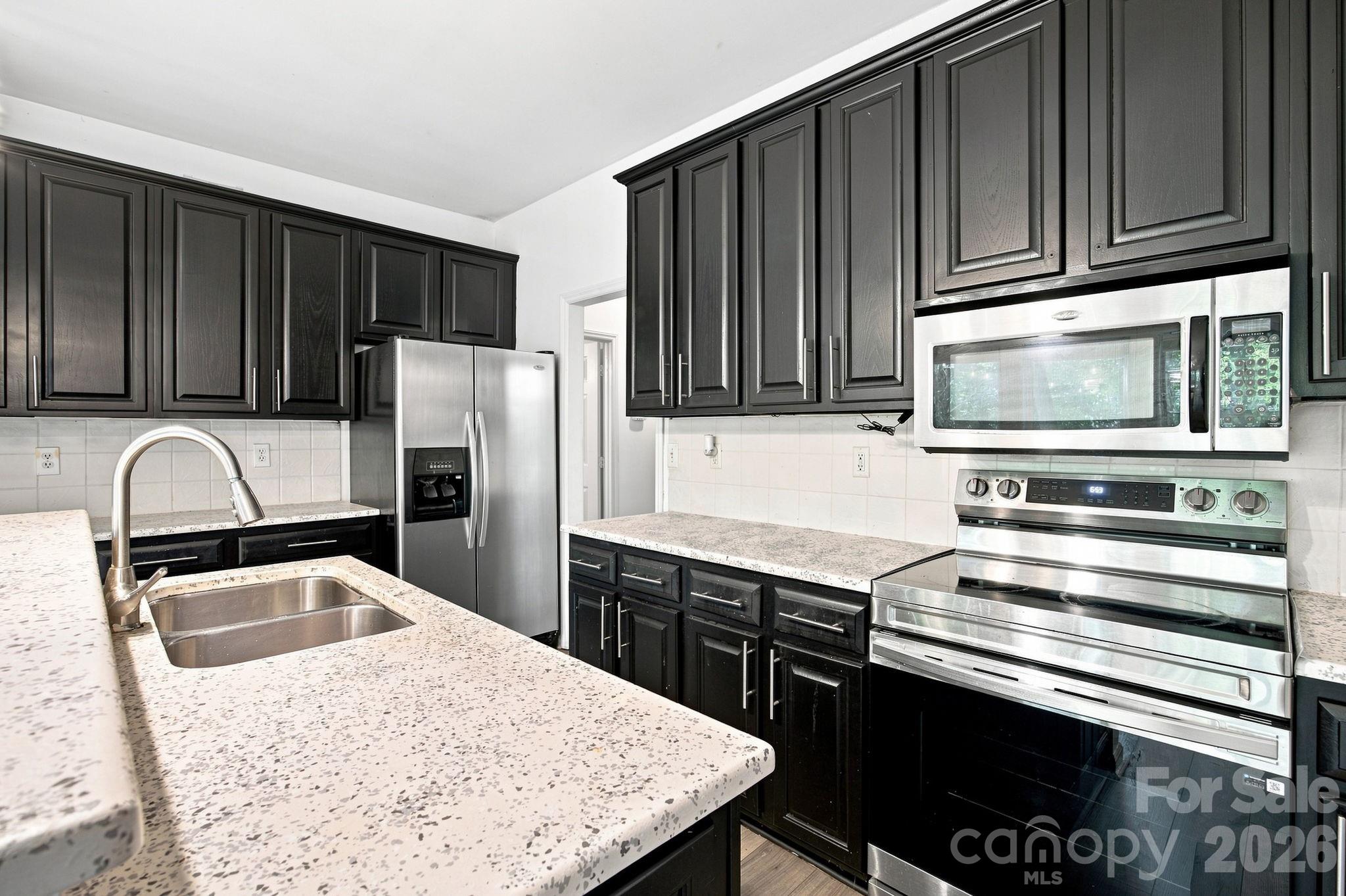 8927 Raven Park Drive — Charlotte