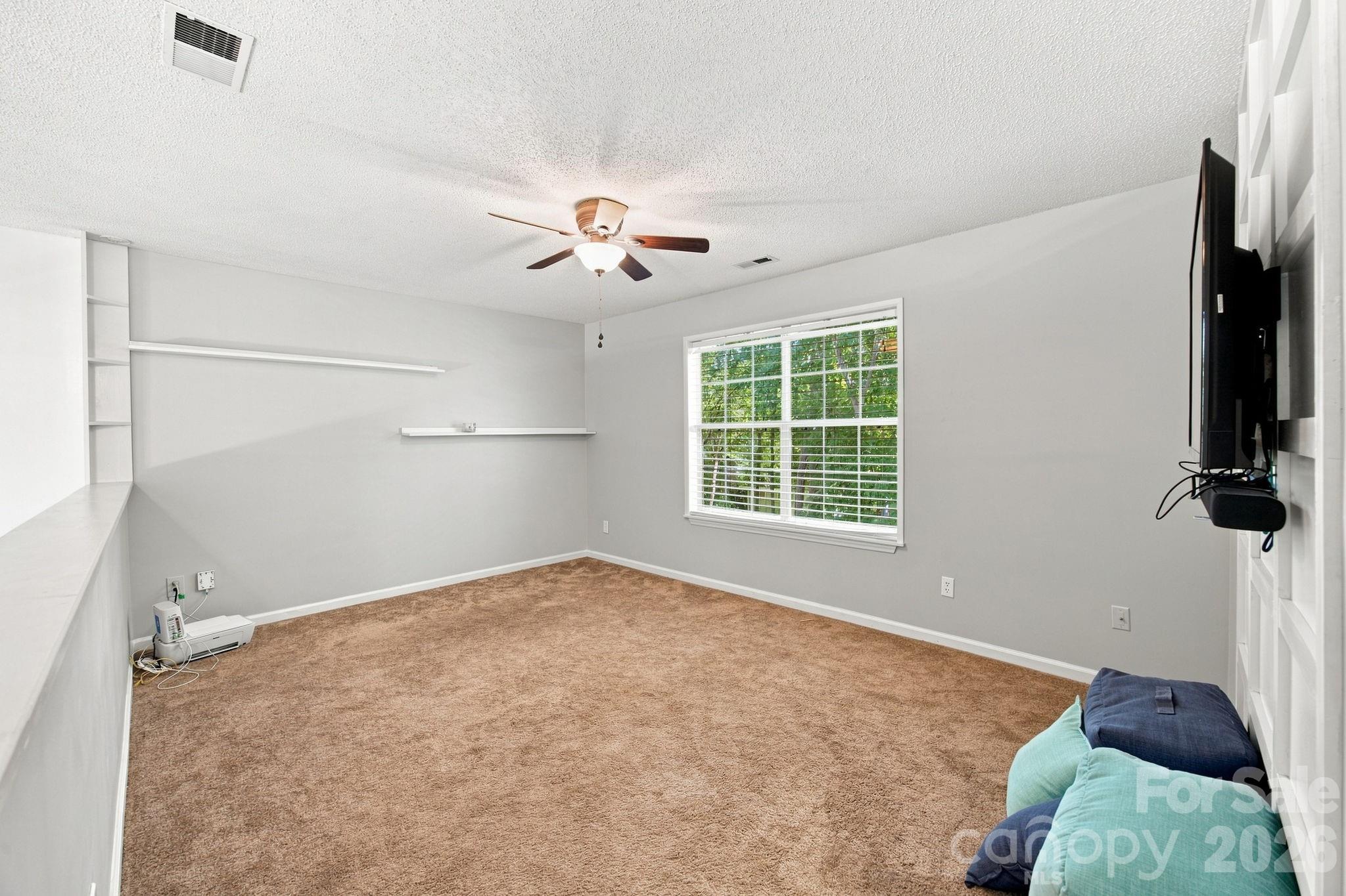 8927 Raven Park Drive — Charlotte