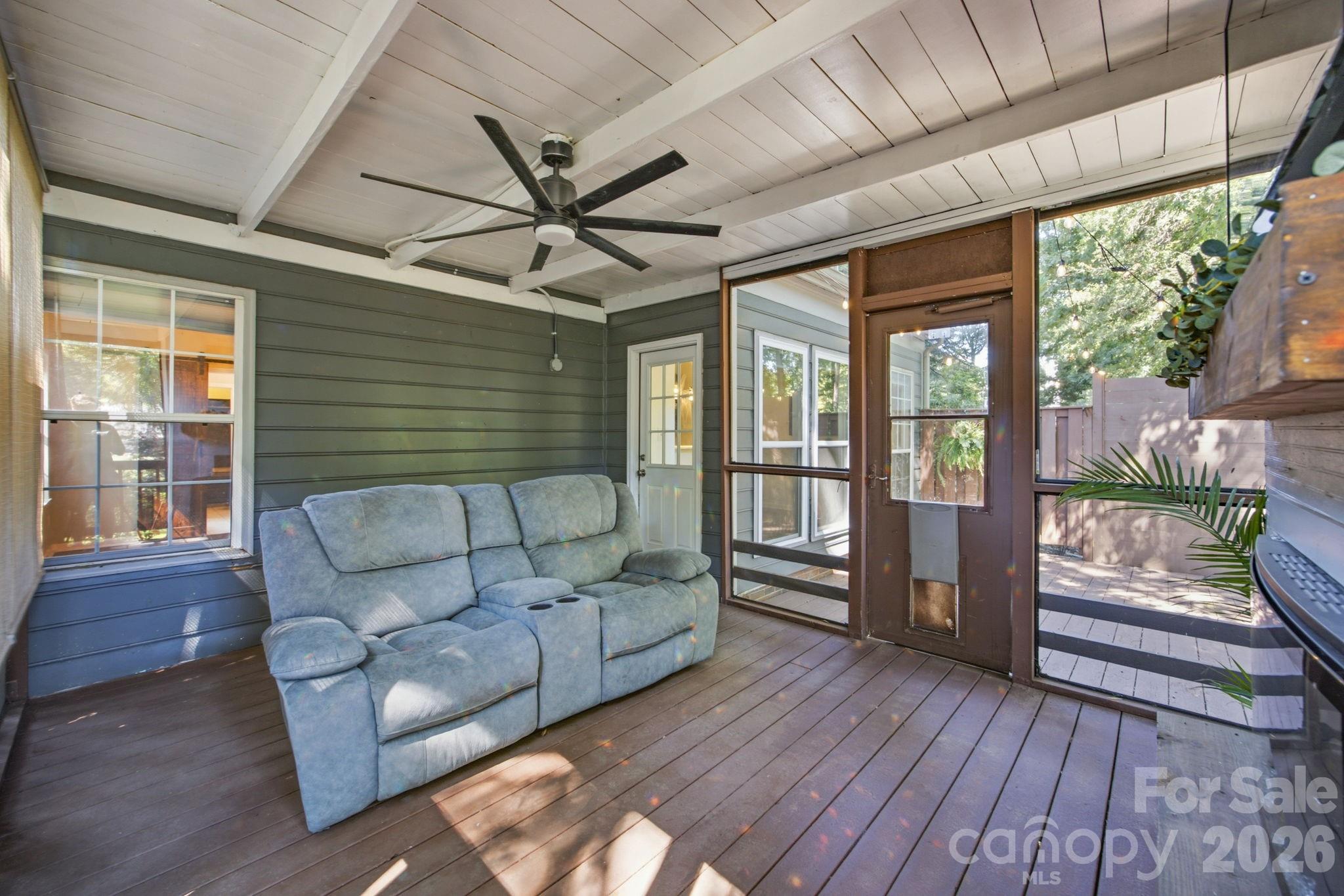 8927 Raven Park Drive — Charlotte
