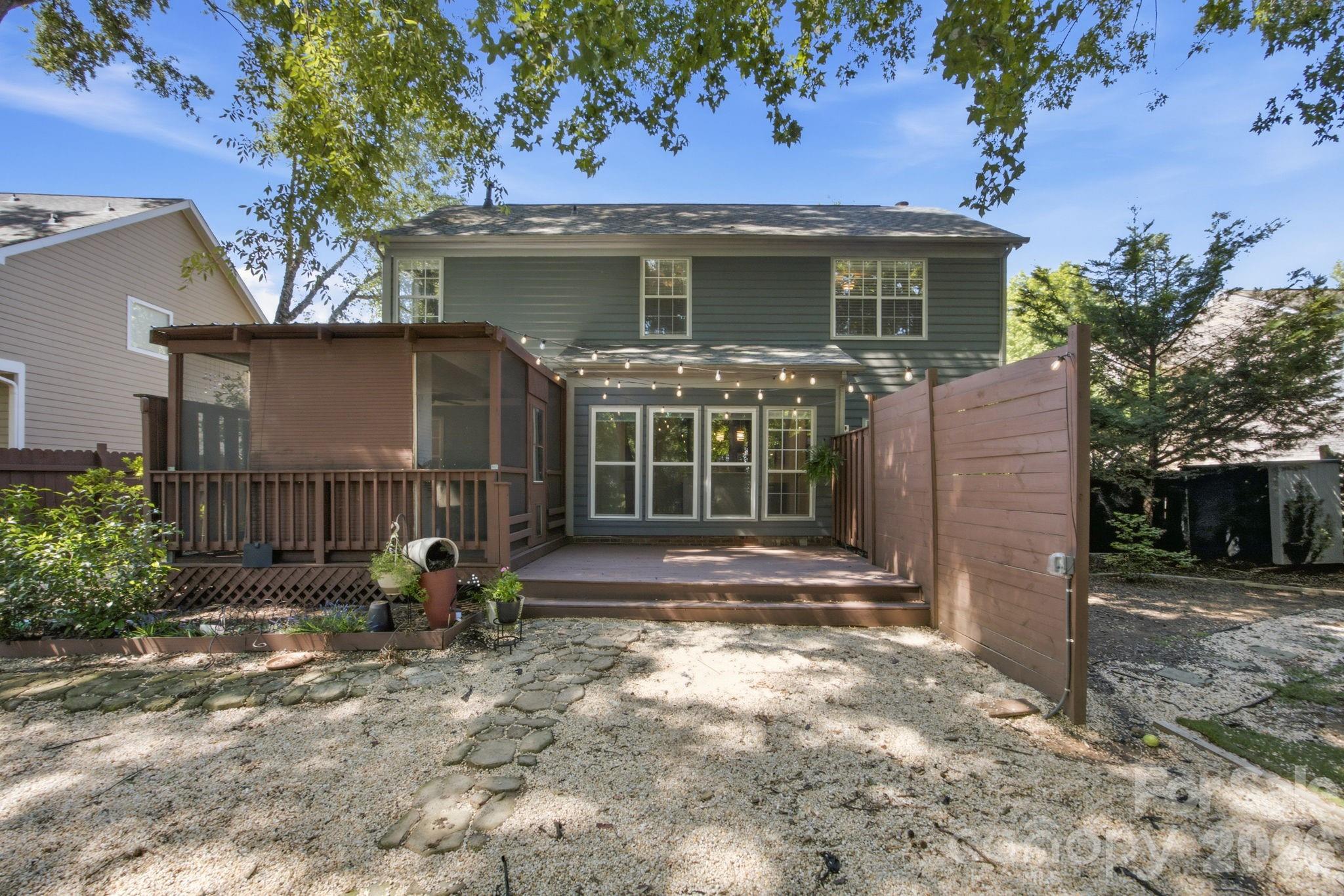 8927 Raven Park Drive — Charlotte