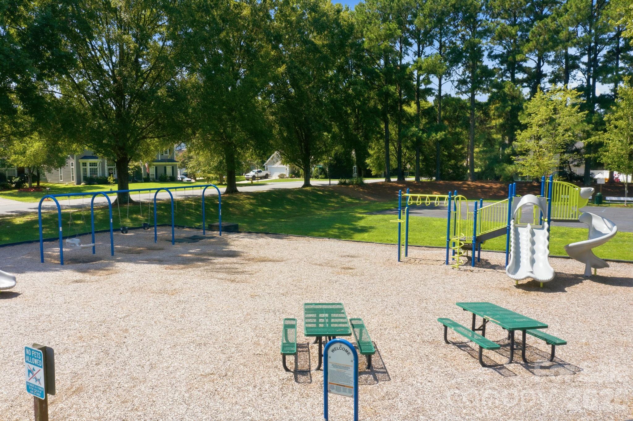 8927 Raven Park Drive — Charlotte