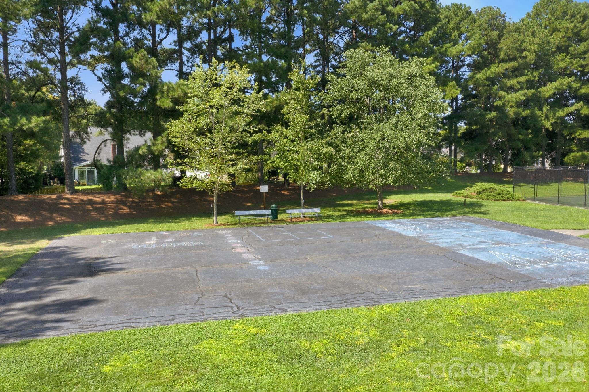 8927 Raven Park Drive — Charlotte