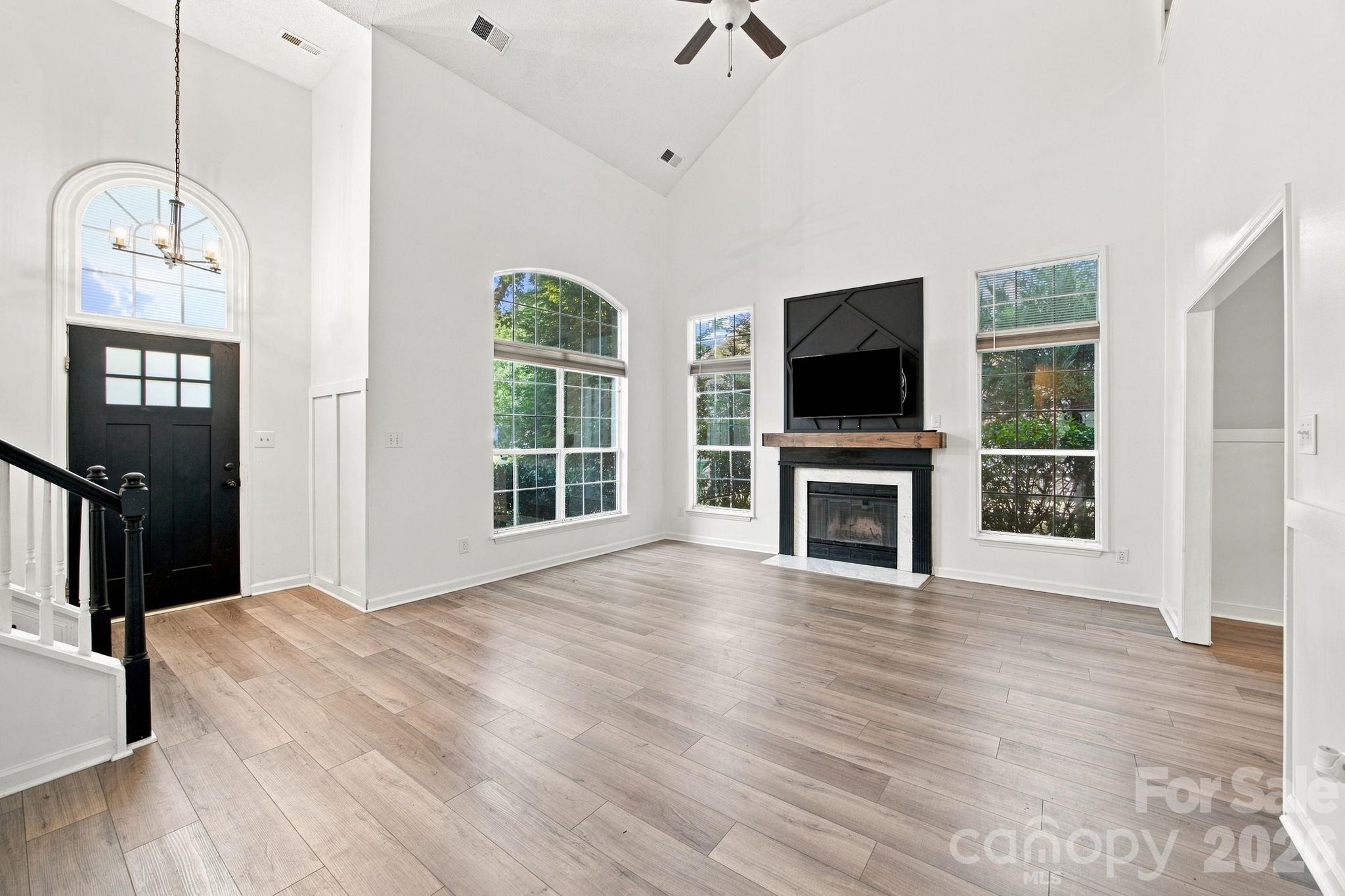 8927 Raven Park Drive — Charlotte