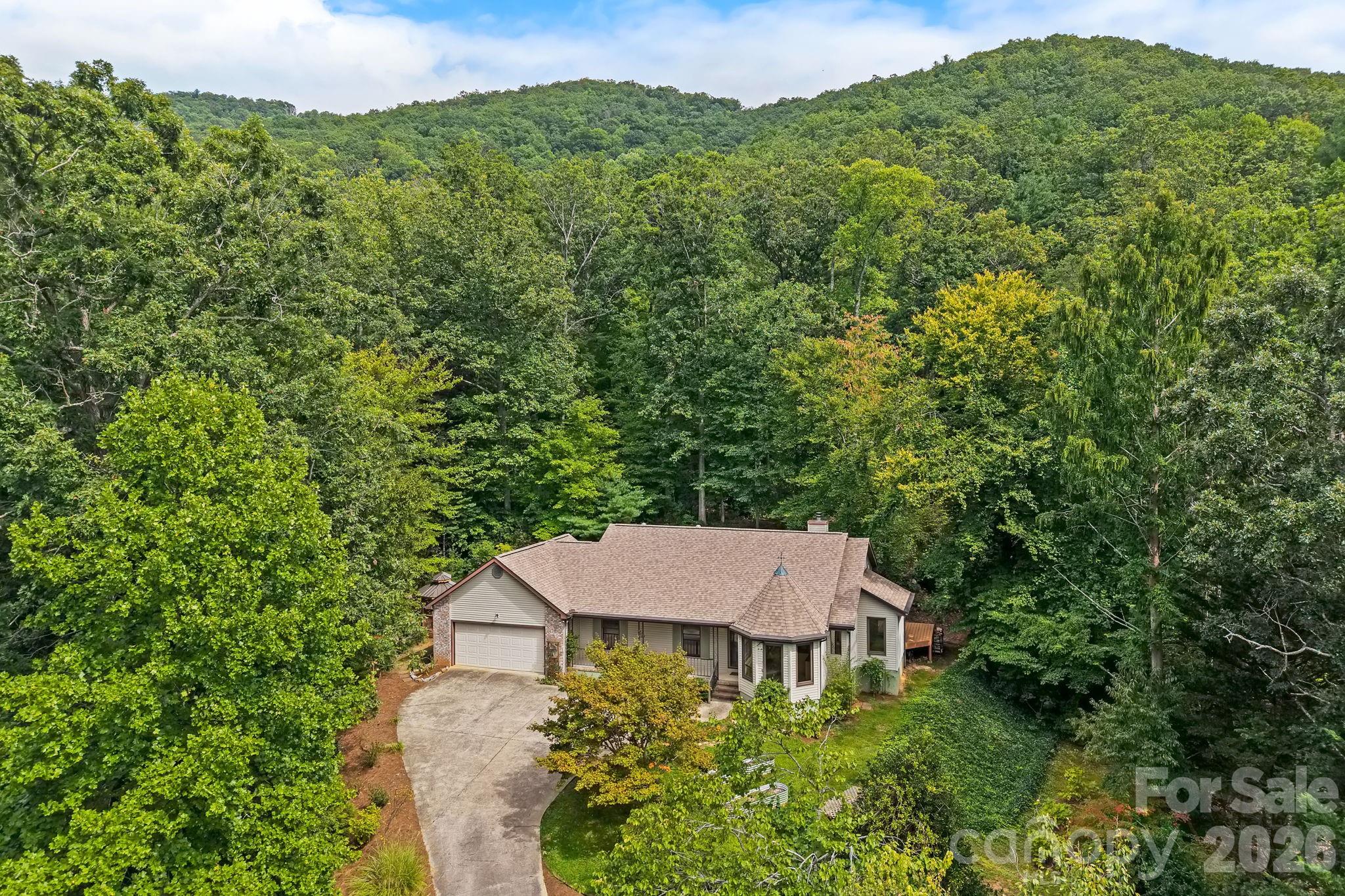 163 Woodburn Drive — Swannanoa
