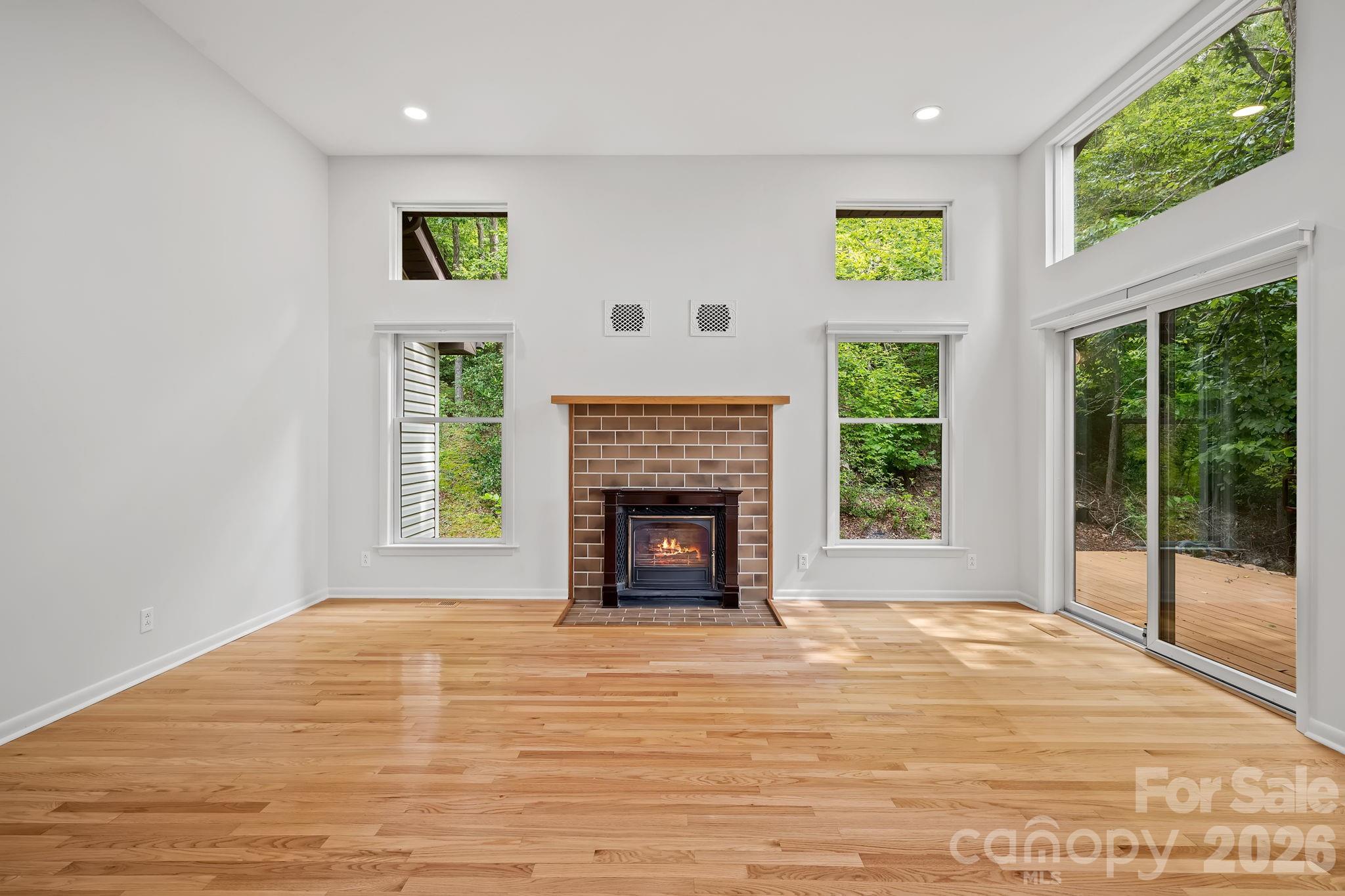 163 Woodburn Drive — Swannanoa