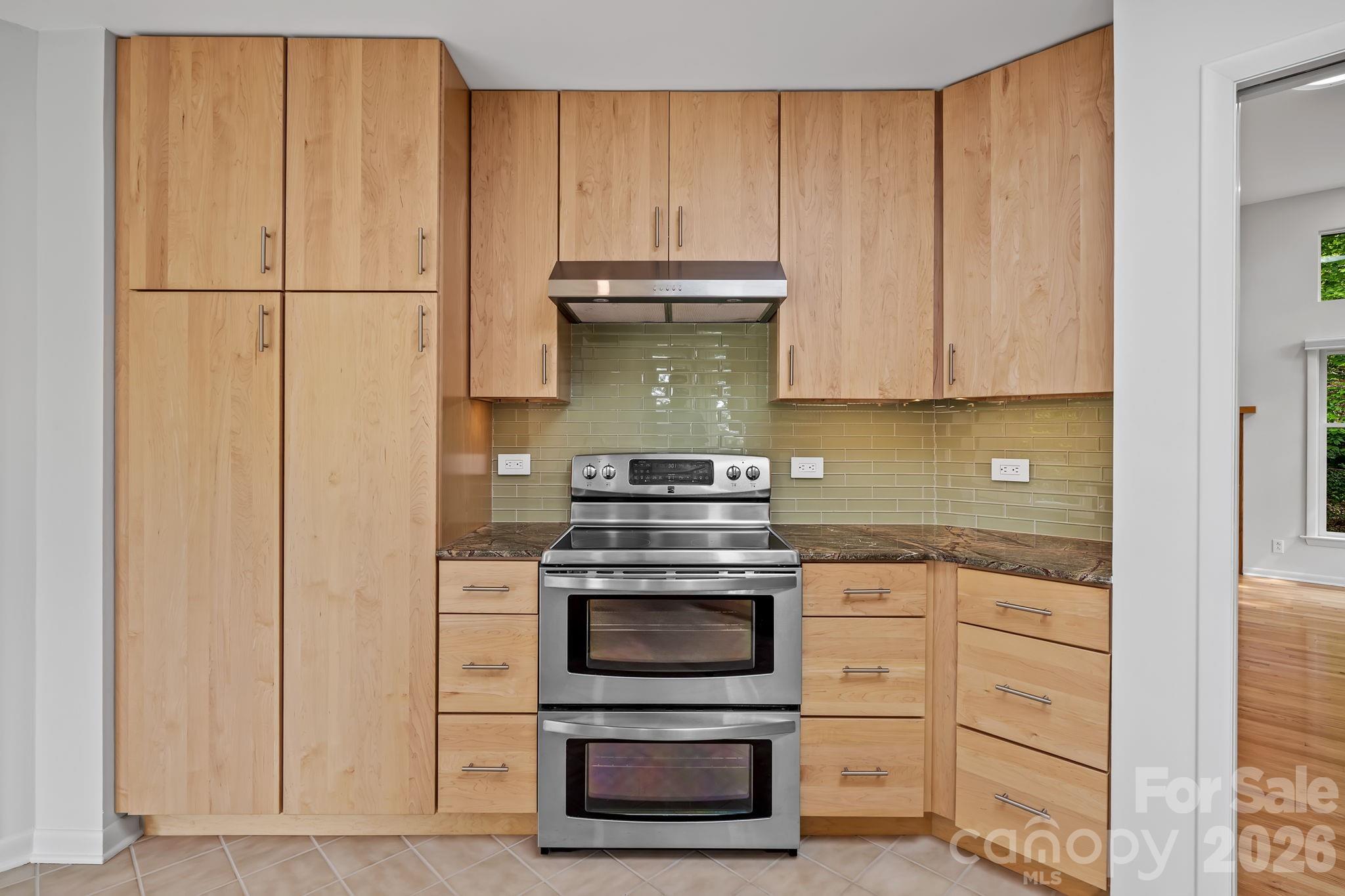 163 Woodburn Drive — Swannanoa