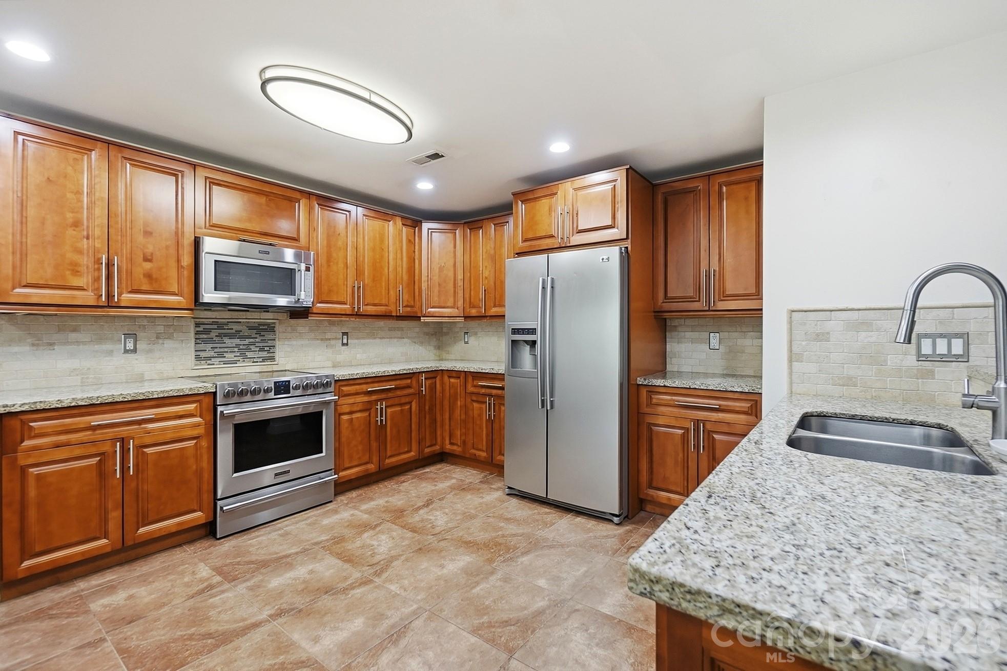 6324 Carpentaria Court — Charlotte