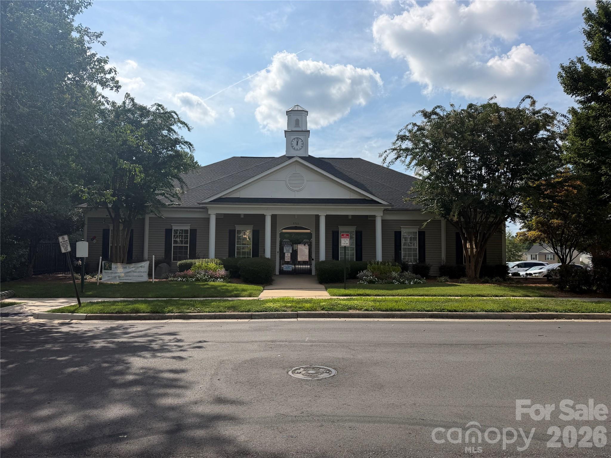 6324 Carpentaria Court — Charlotte