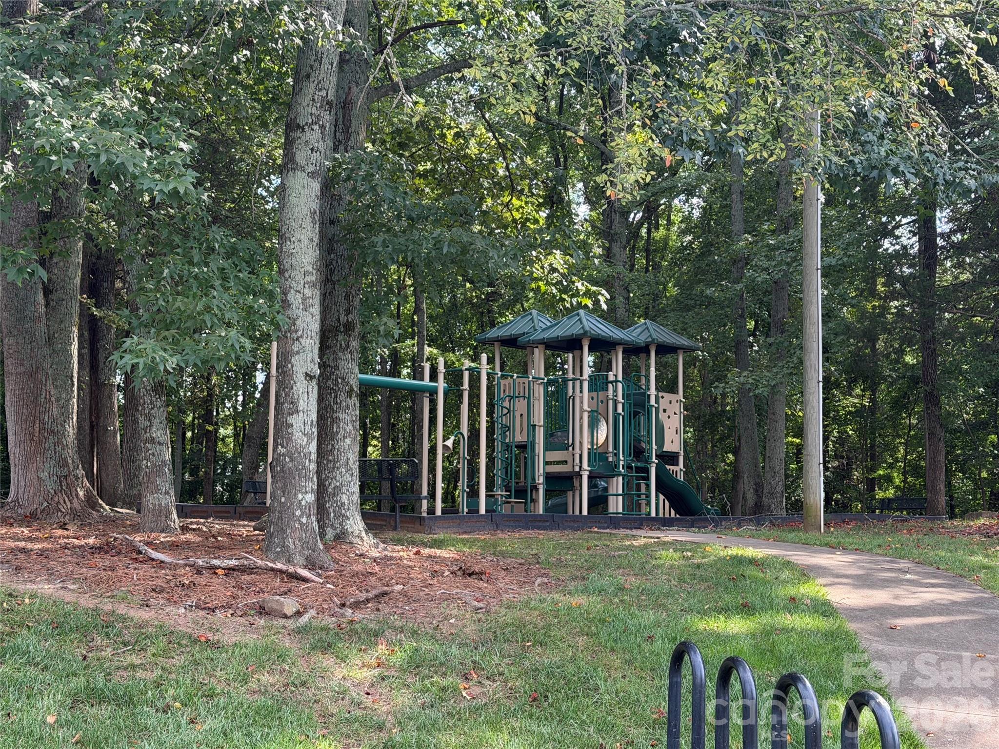 6324 Carpentaria Court — Charlotte