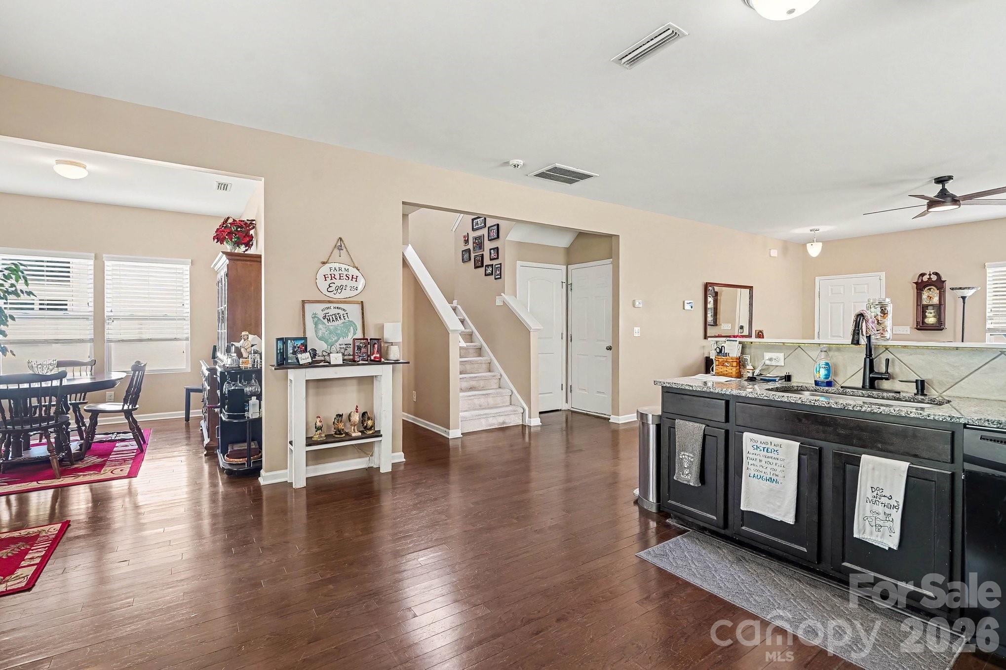 7420 Edgefield Court — Matthews