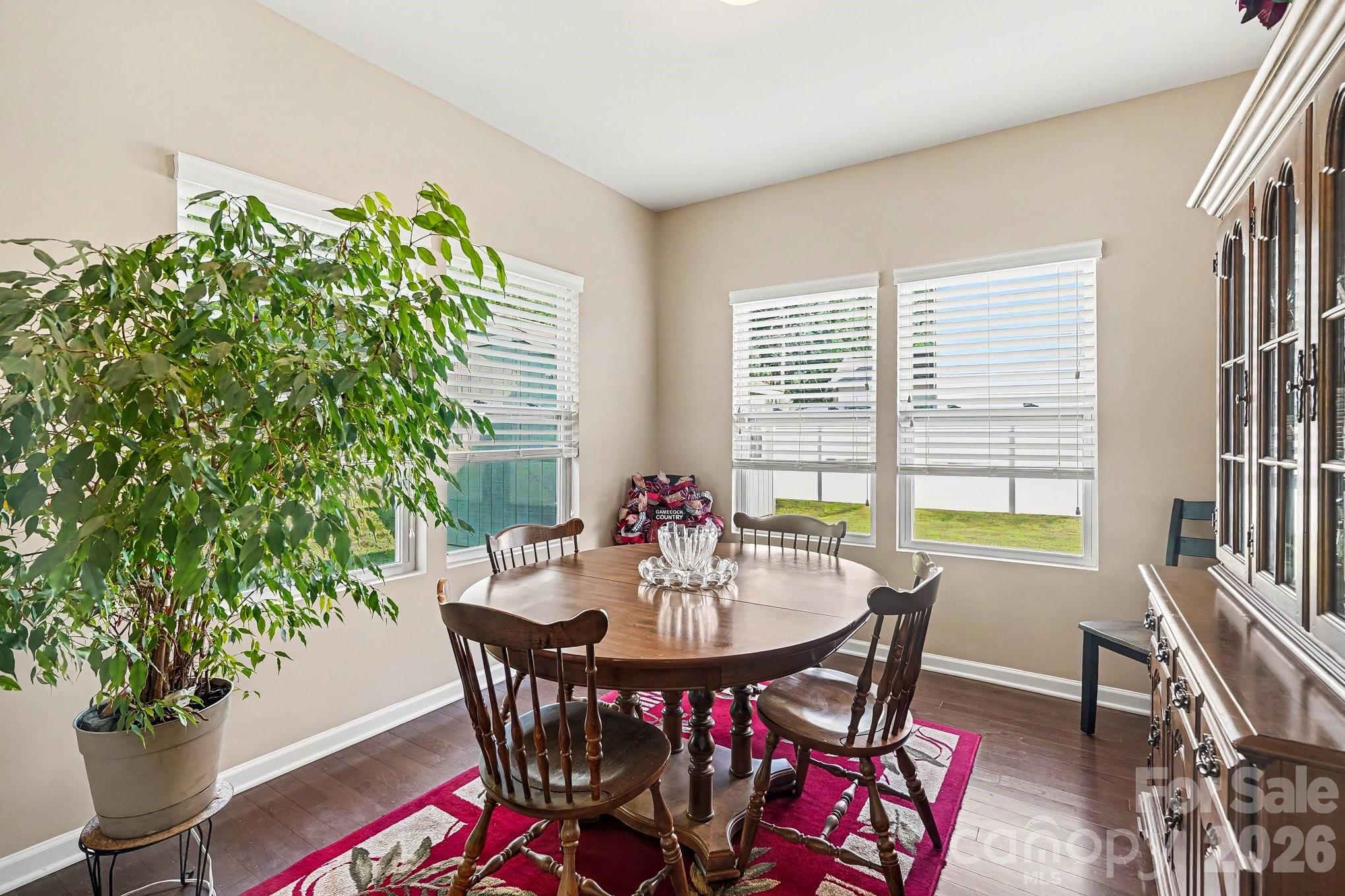 7420 Edgefield Court — Matthews