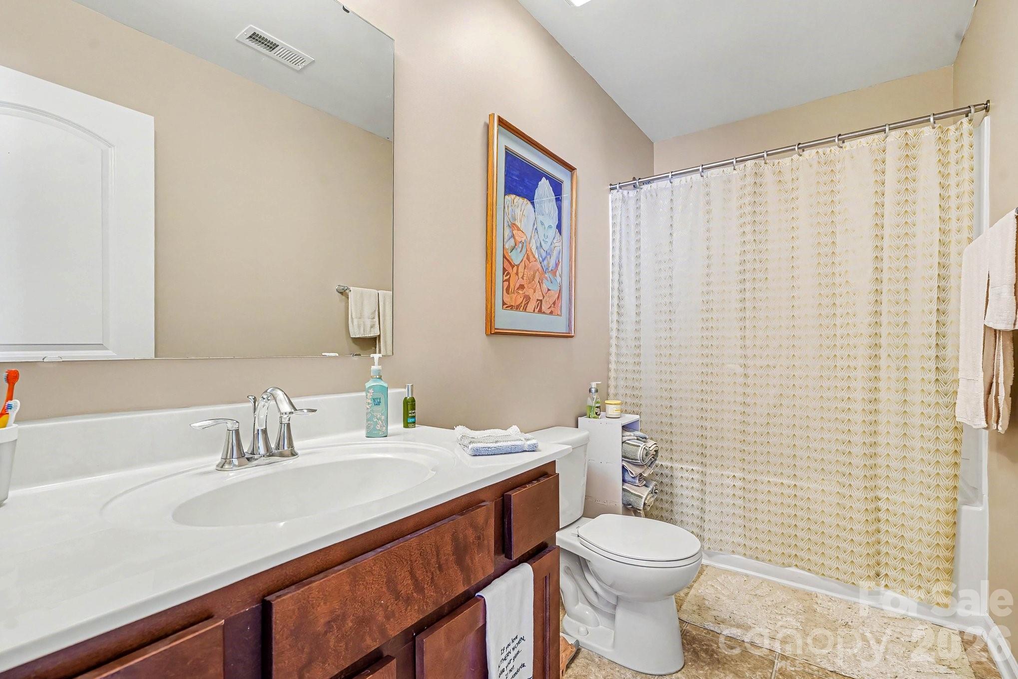 7420 Edgefield Court — Matthews
