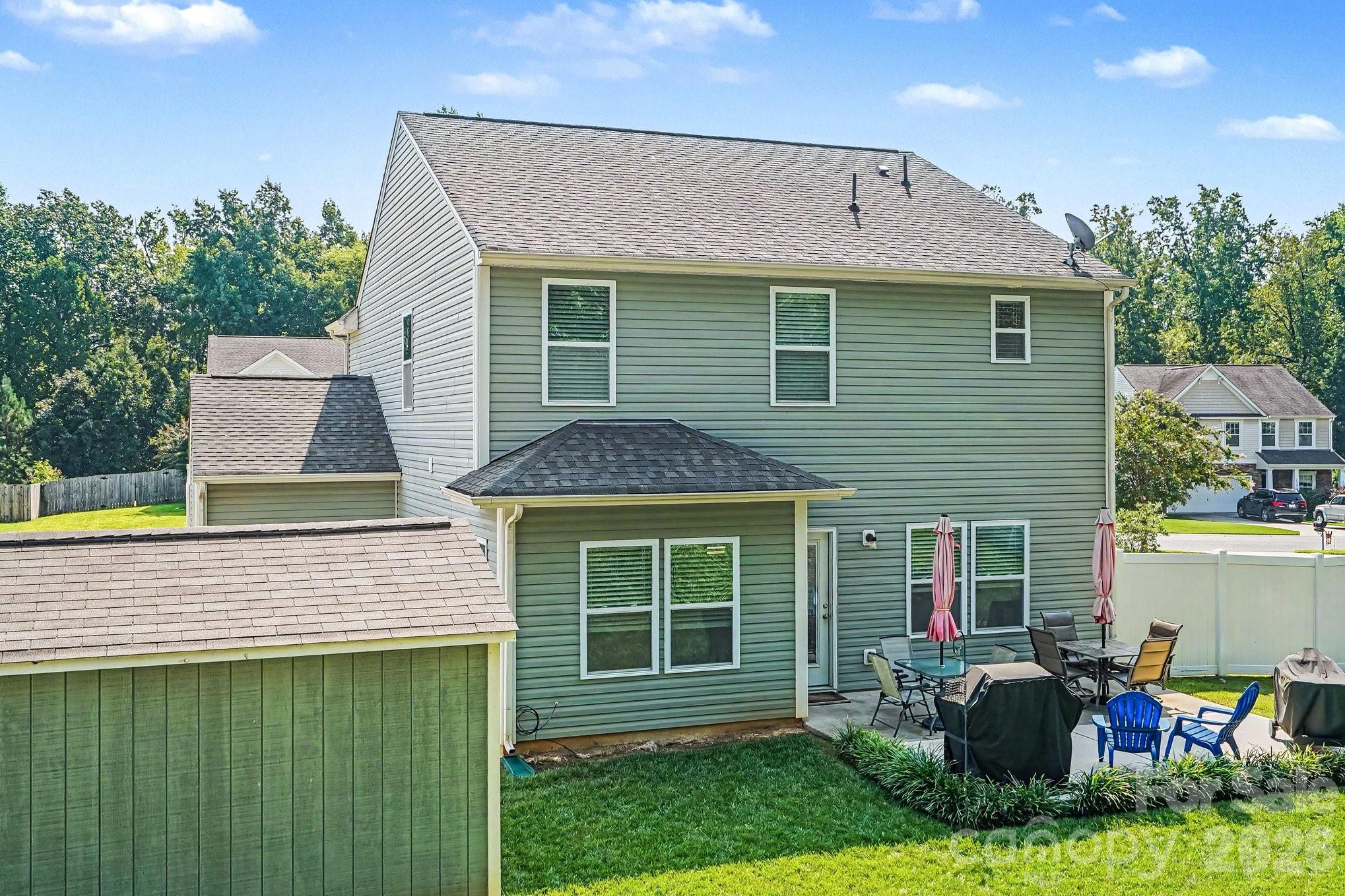 7420 Edgefield Court — Matthews