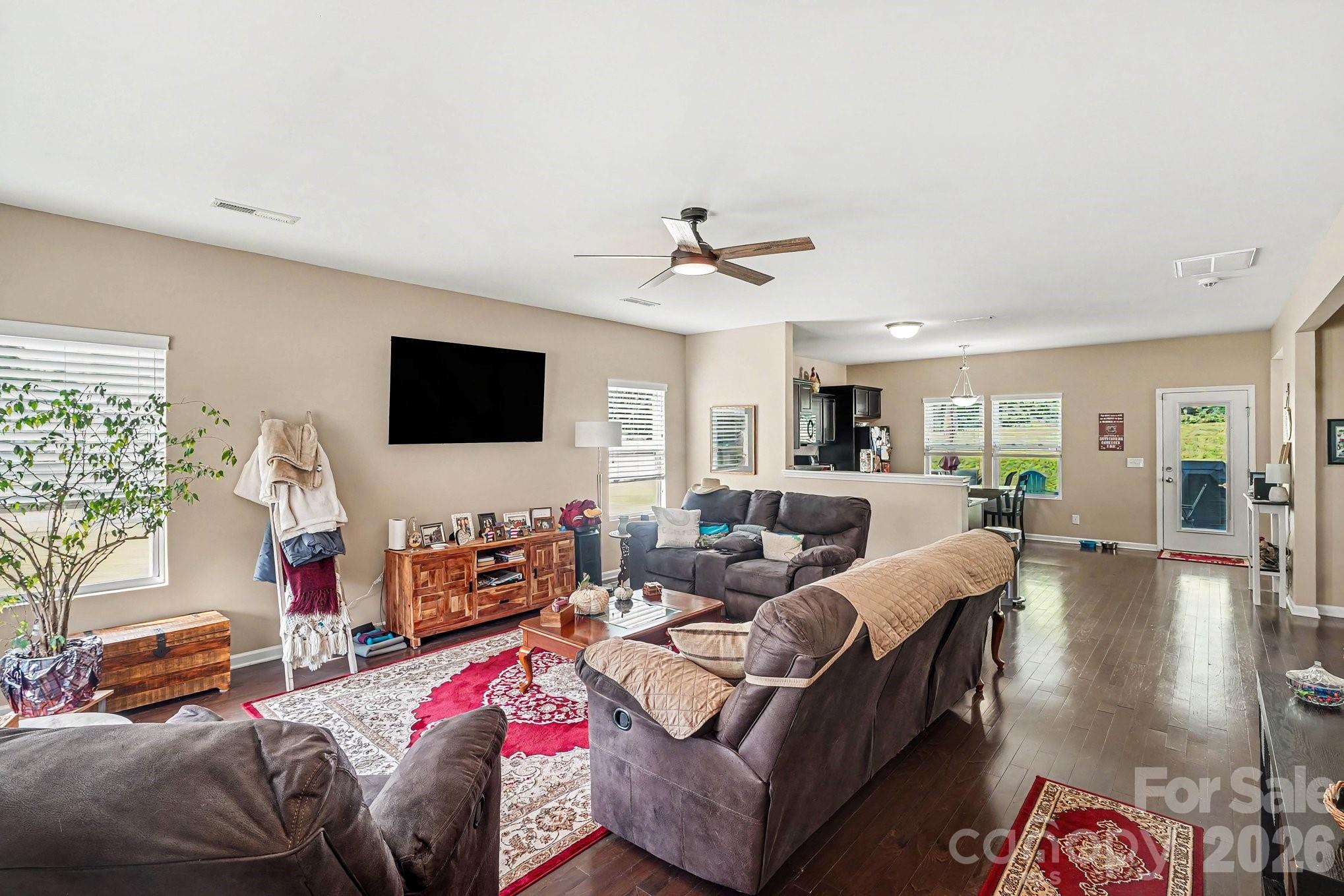 7420 Edgefield Court — Matthews