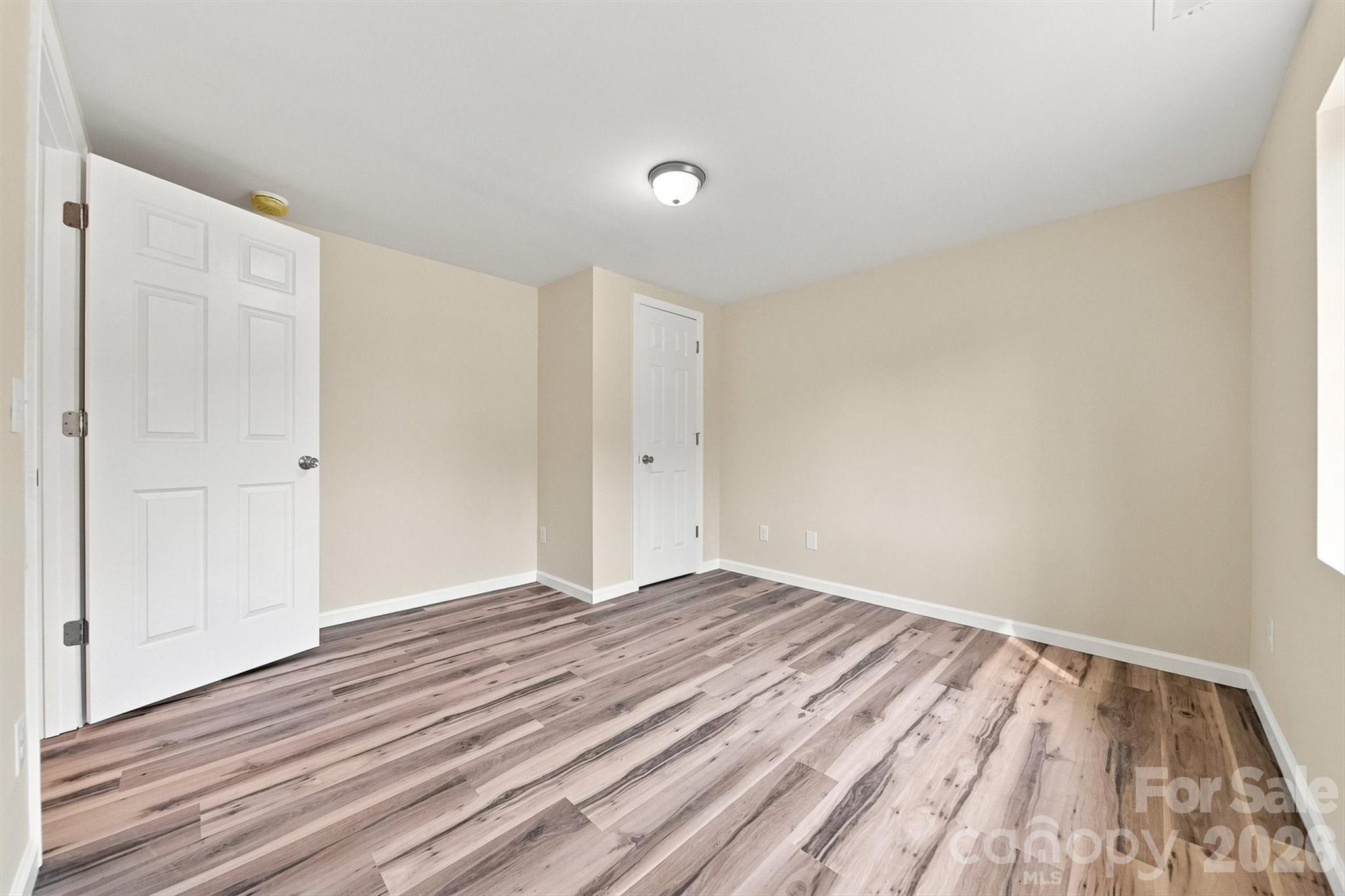 109 Countryside Drive SE — Lenoir