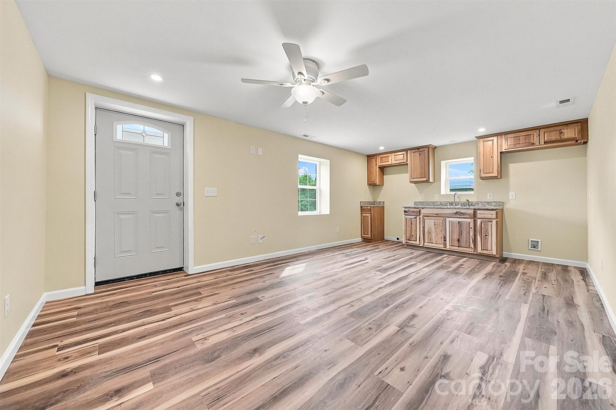 109 Countryside Drive SE — Lenoir